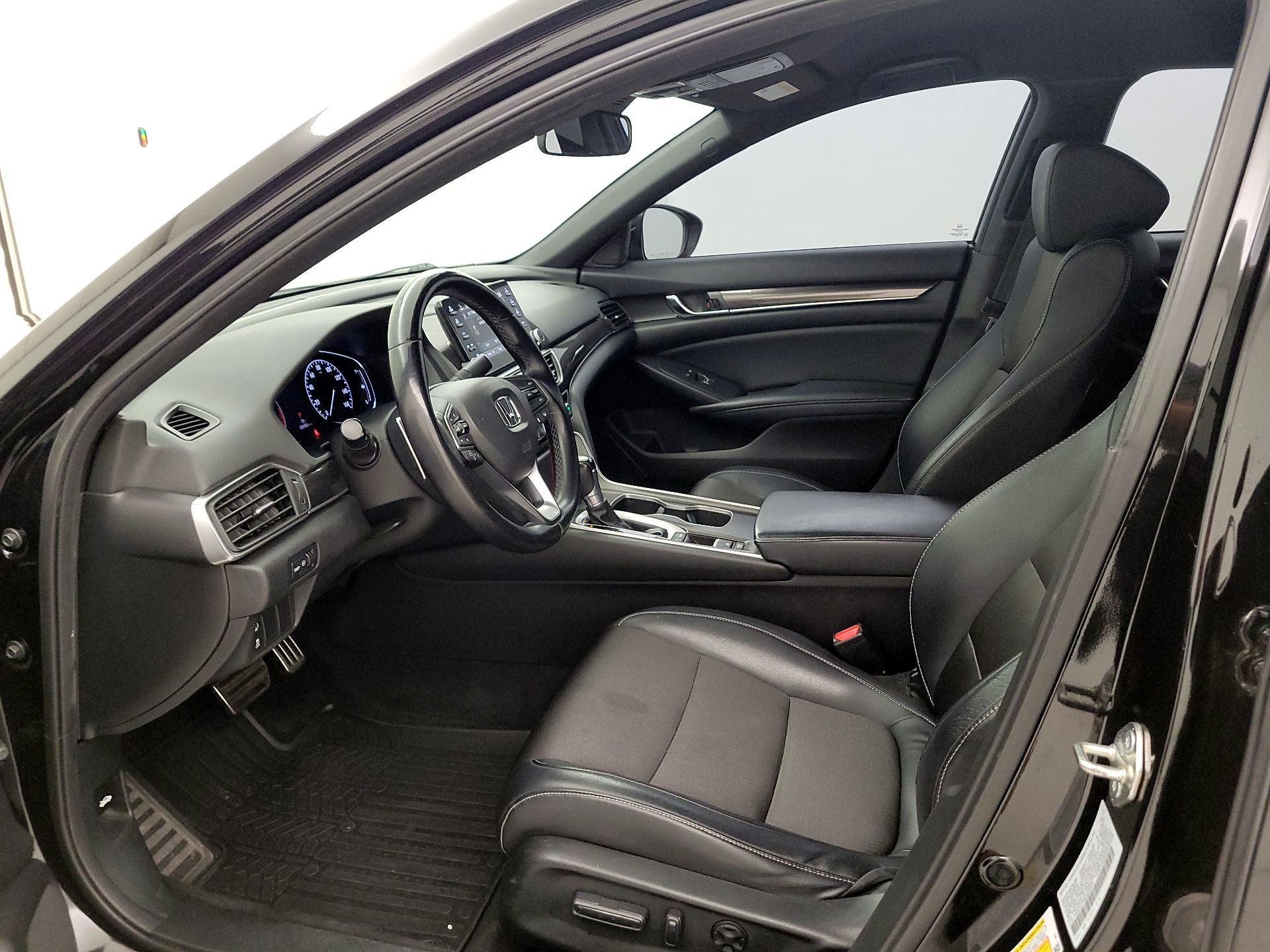 Thumbnail: 2018 Honda Accord - 11