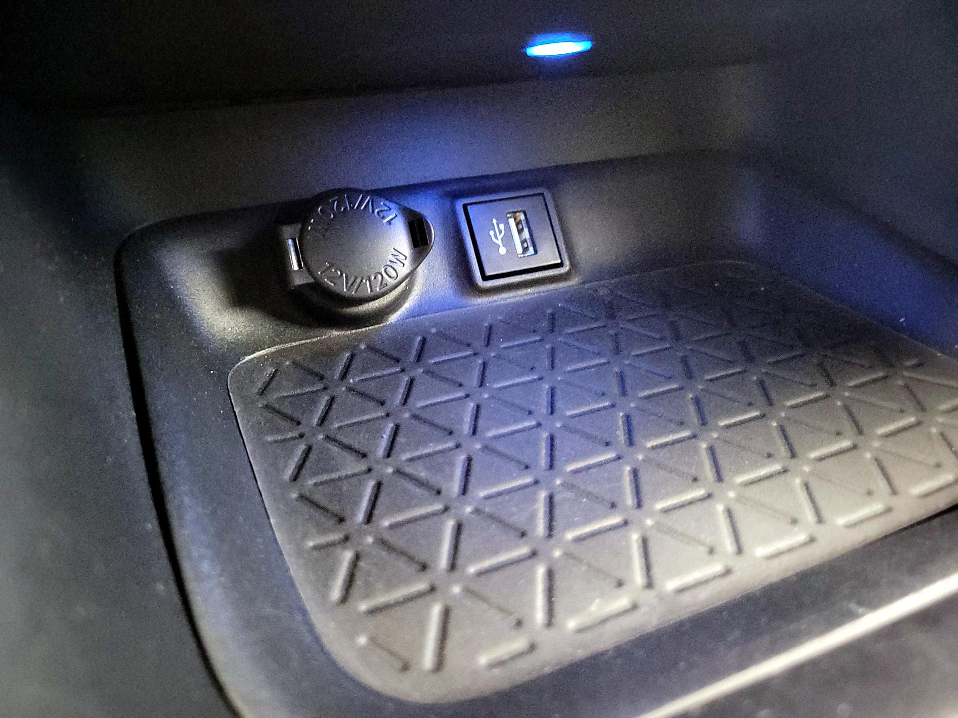 Thumbnail: 2024 Toyota RAV4 - 18