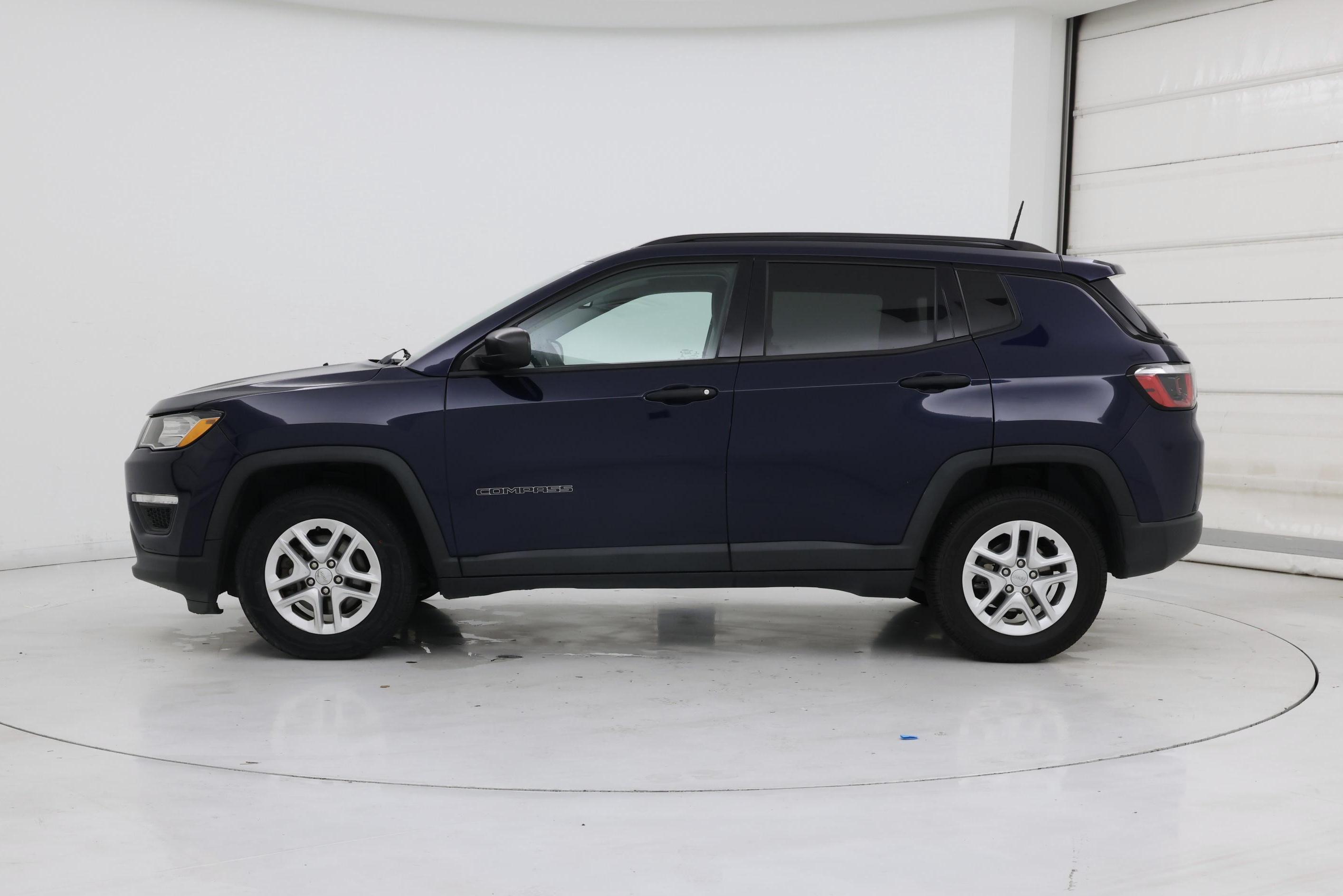 Thumbnail: 2017 Jeep Compass - 3