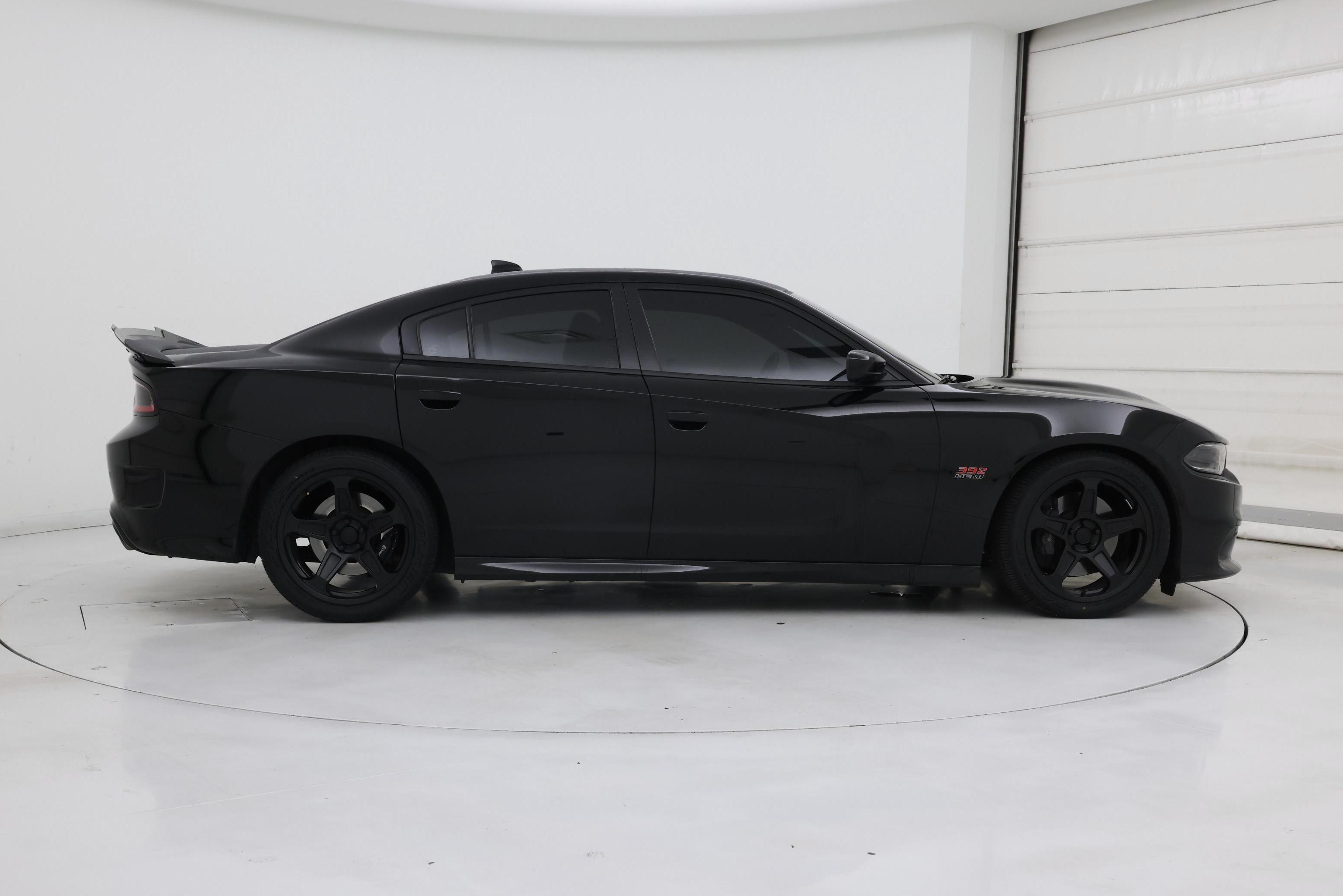 Thumbnail: 2022 Dodge Charger - 7