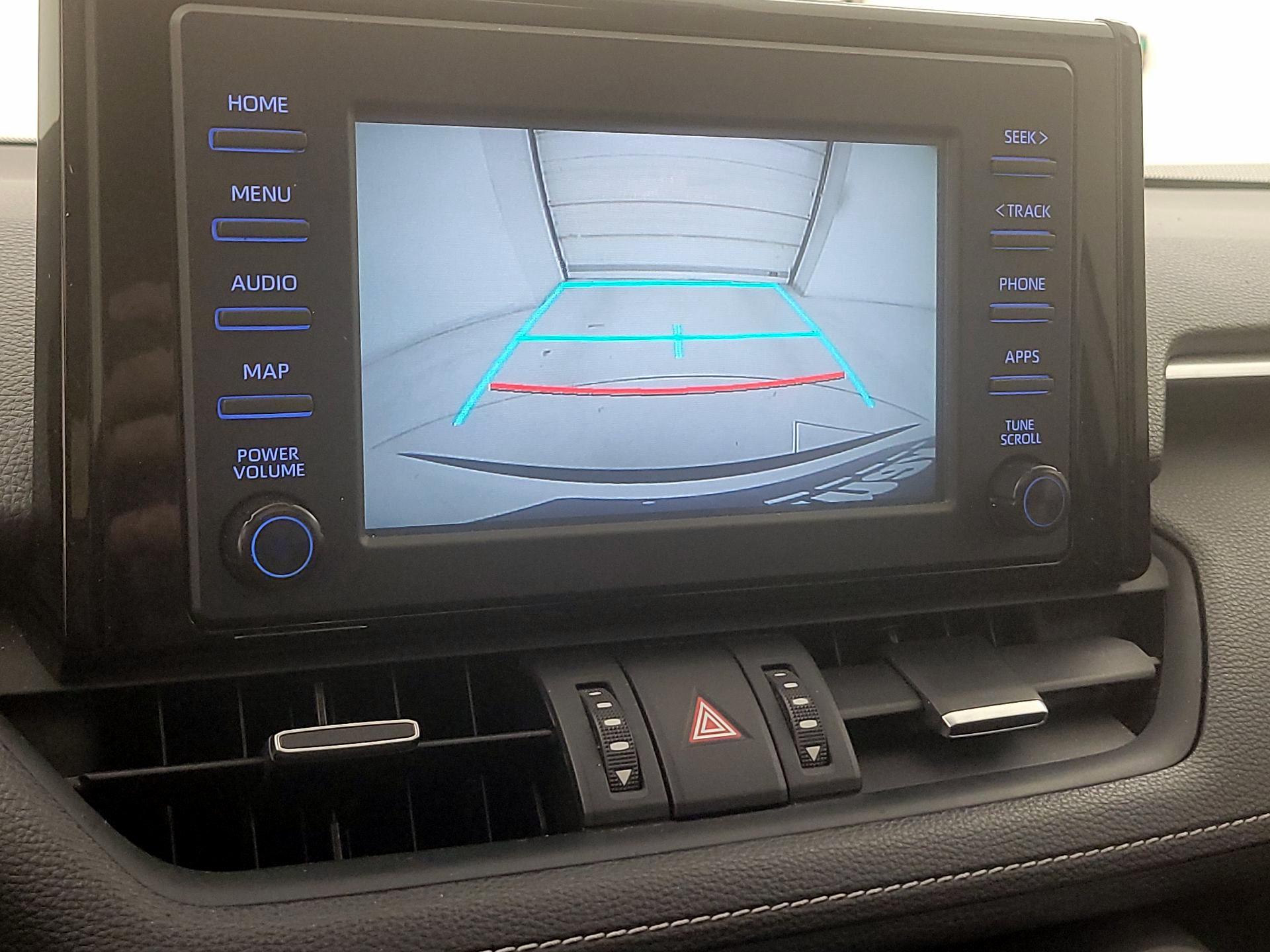 Thumbnail: 2019 Toyota RAV4 - 14