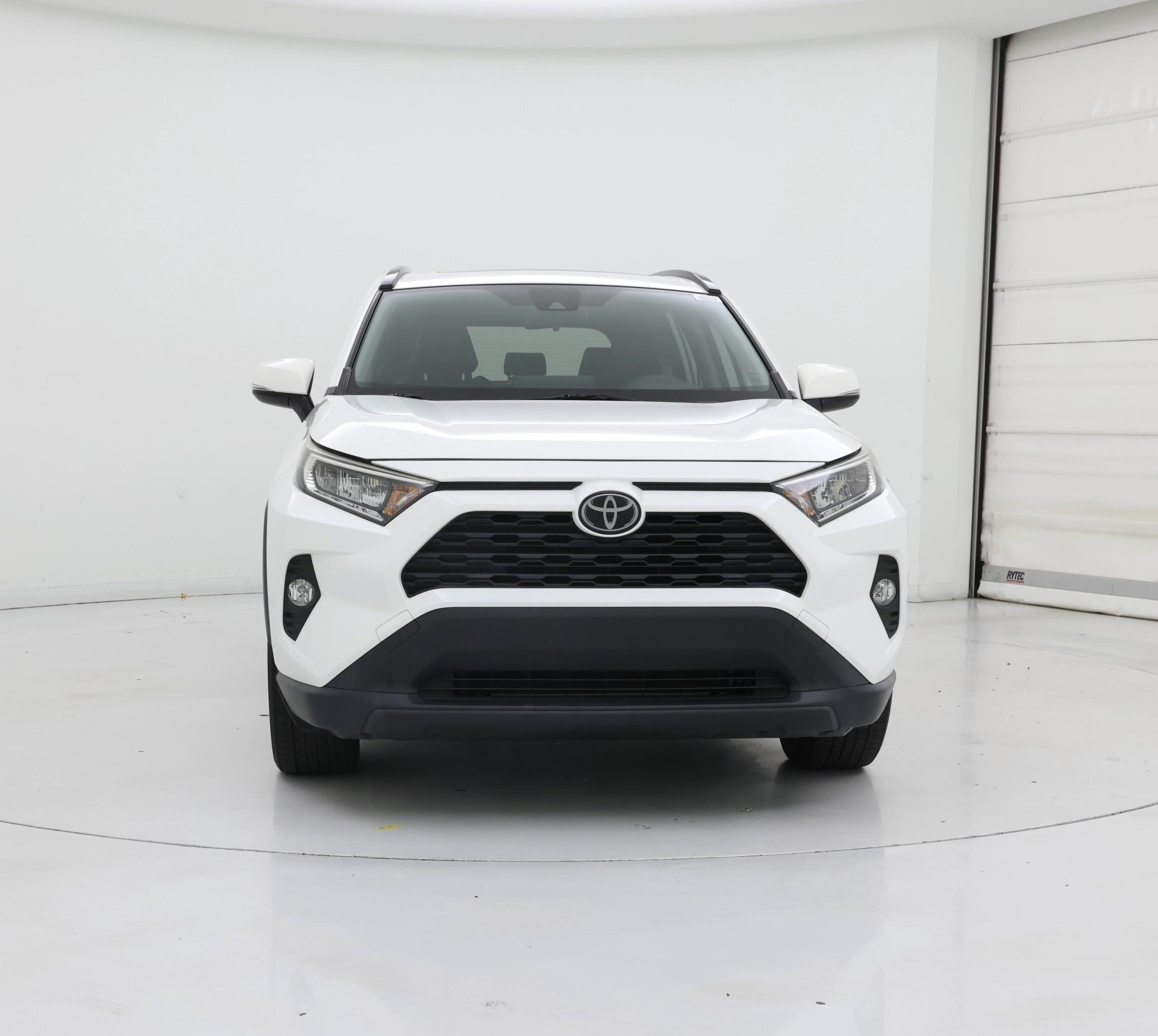 Thumbnail: 2019 Toyota RAV4 - 5