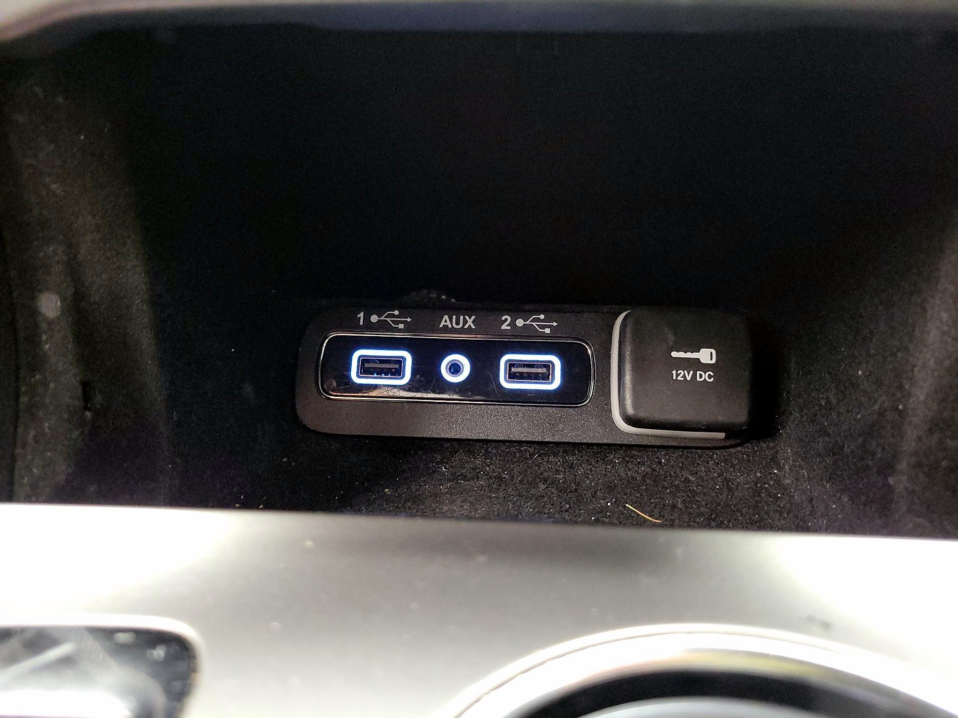 Thumbnail: 2020 Jeep Grand Cherokee - 19