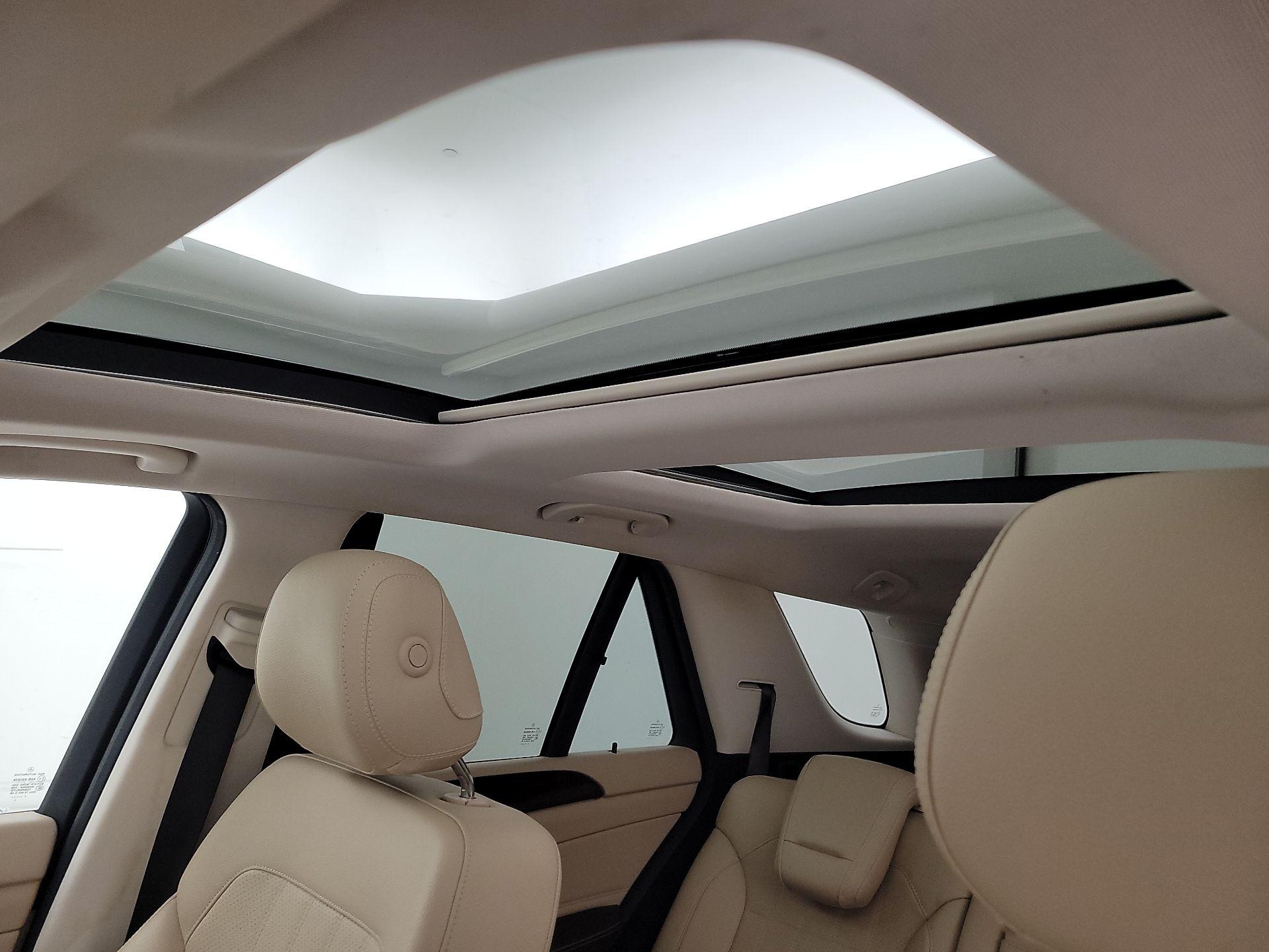 Thumbnail: 2018 Mercedes-Benz GLE - 20