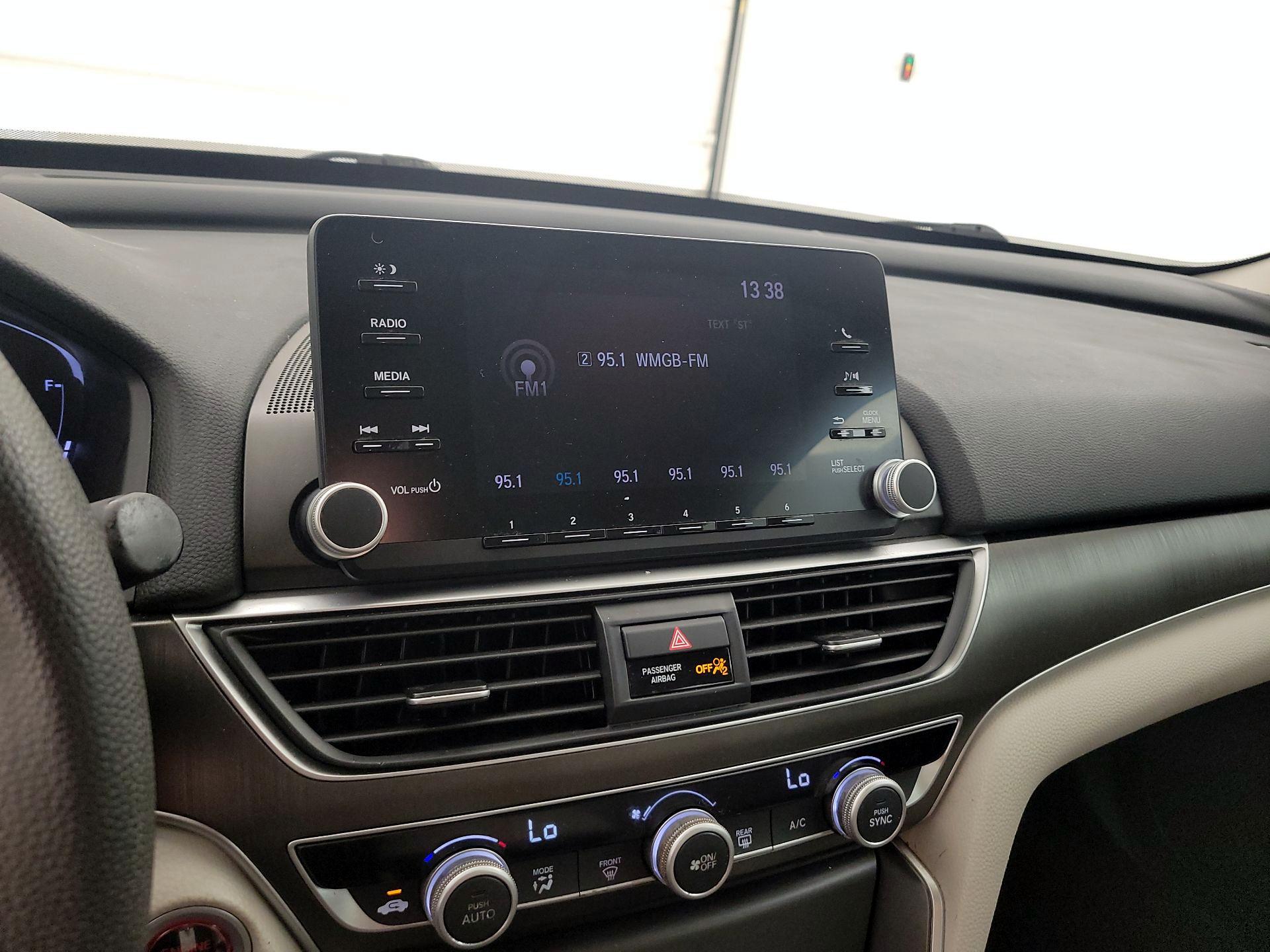 Thumbnail: 2018 Honda Accord - 15