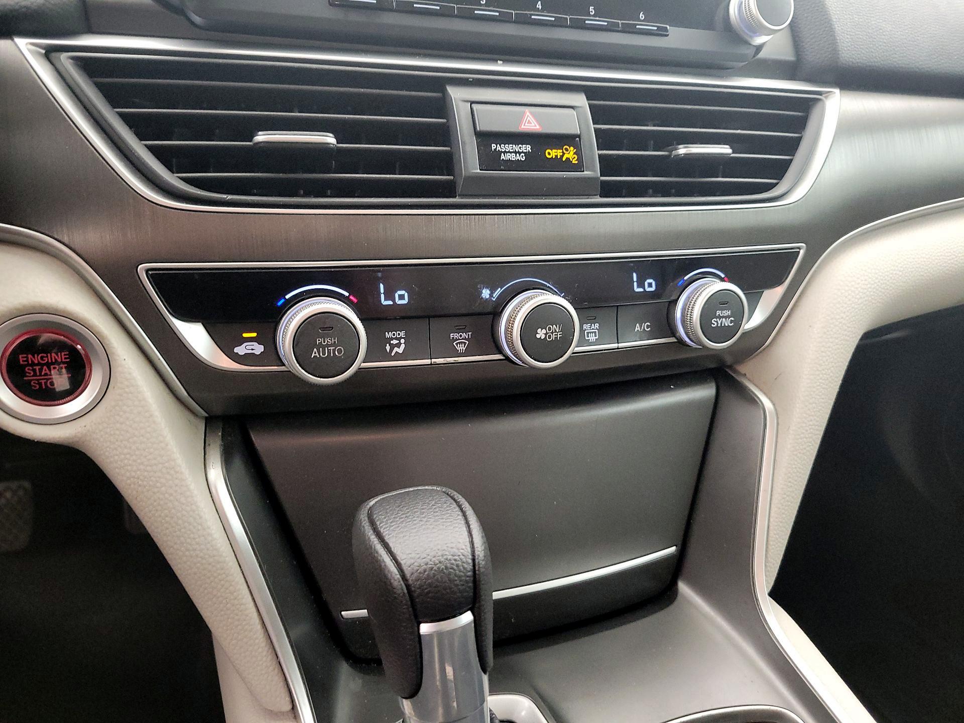 Thumbnail: 2018 Honda Accord - 16