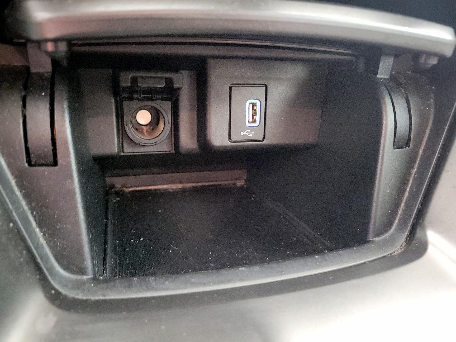 Thumbnail: 2018 Honda Accord - 18