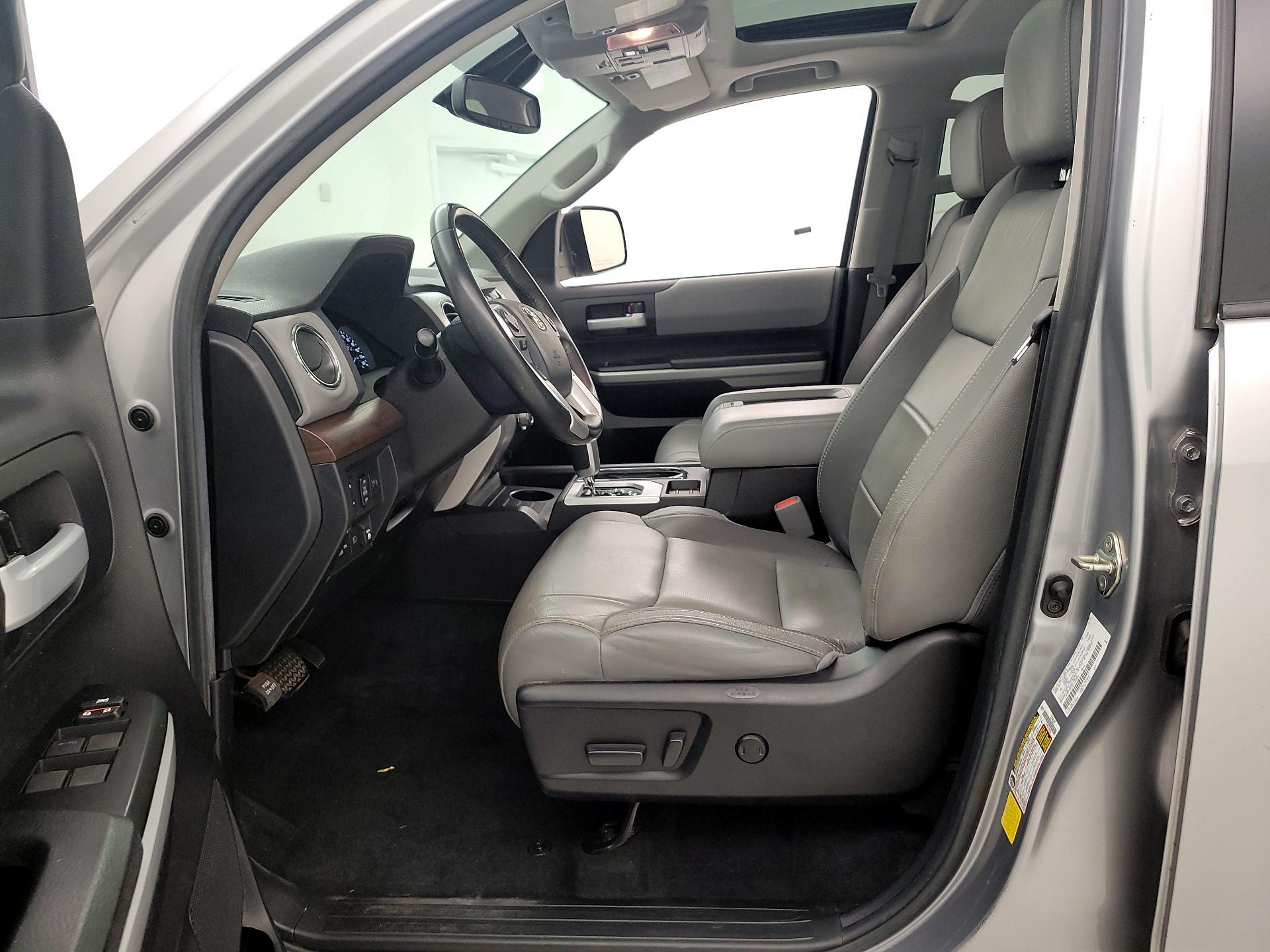 Thumbnail: 2020 Toyota Tundra - 11