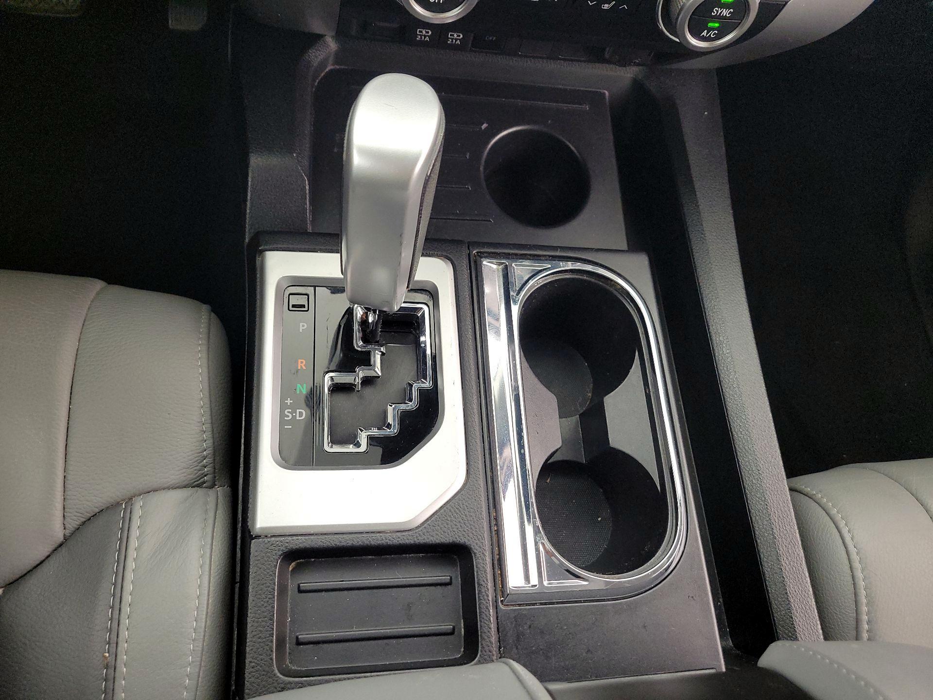 Thumbnail: 2020 Toyota Tundra - 18