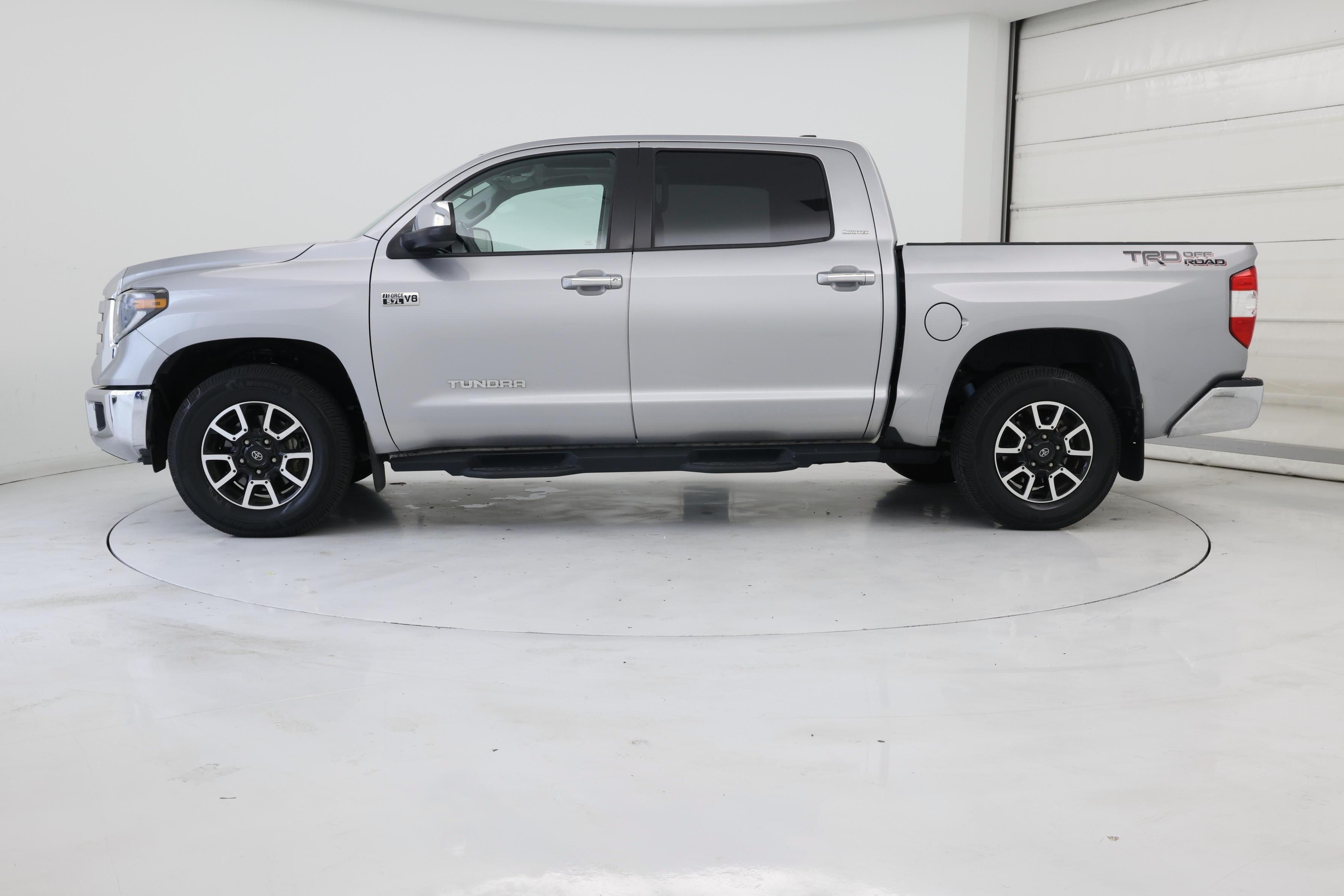 Thumbnail: 2020 Toyota Tundra - 3