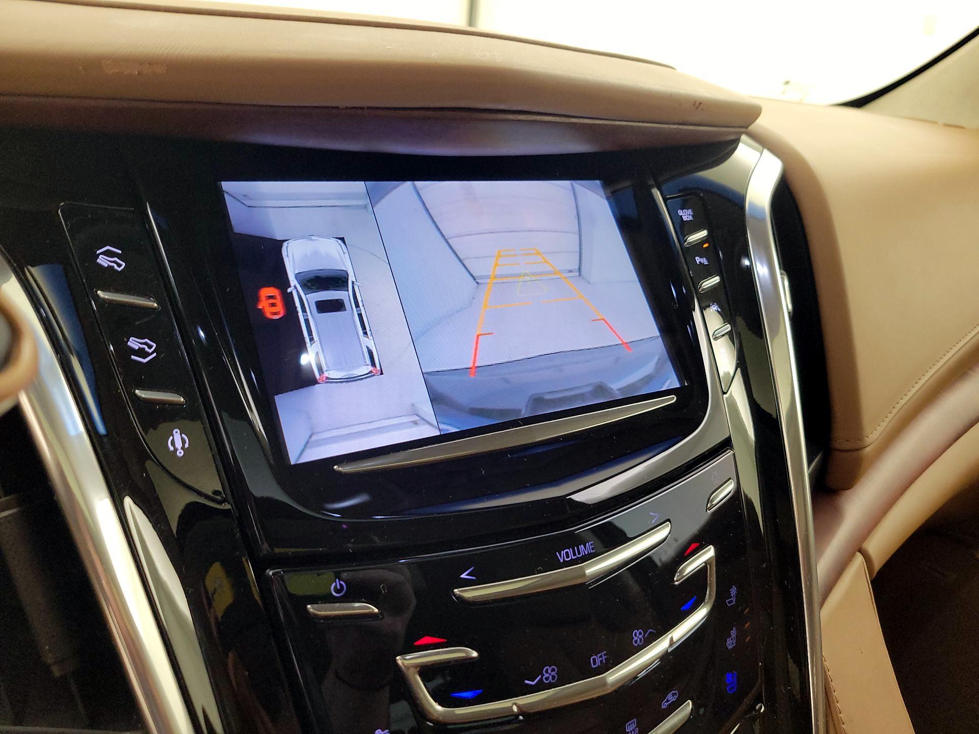 Thumbnail: 2016 Cadillac Escalade - 14