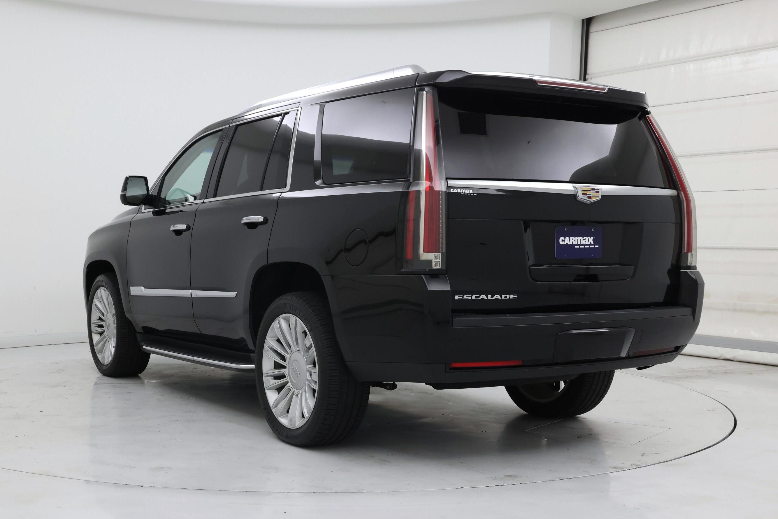 Thumbnail: 2016 Cadillac Escalade - 2