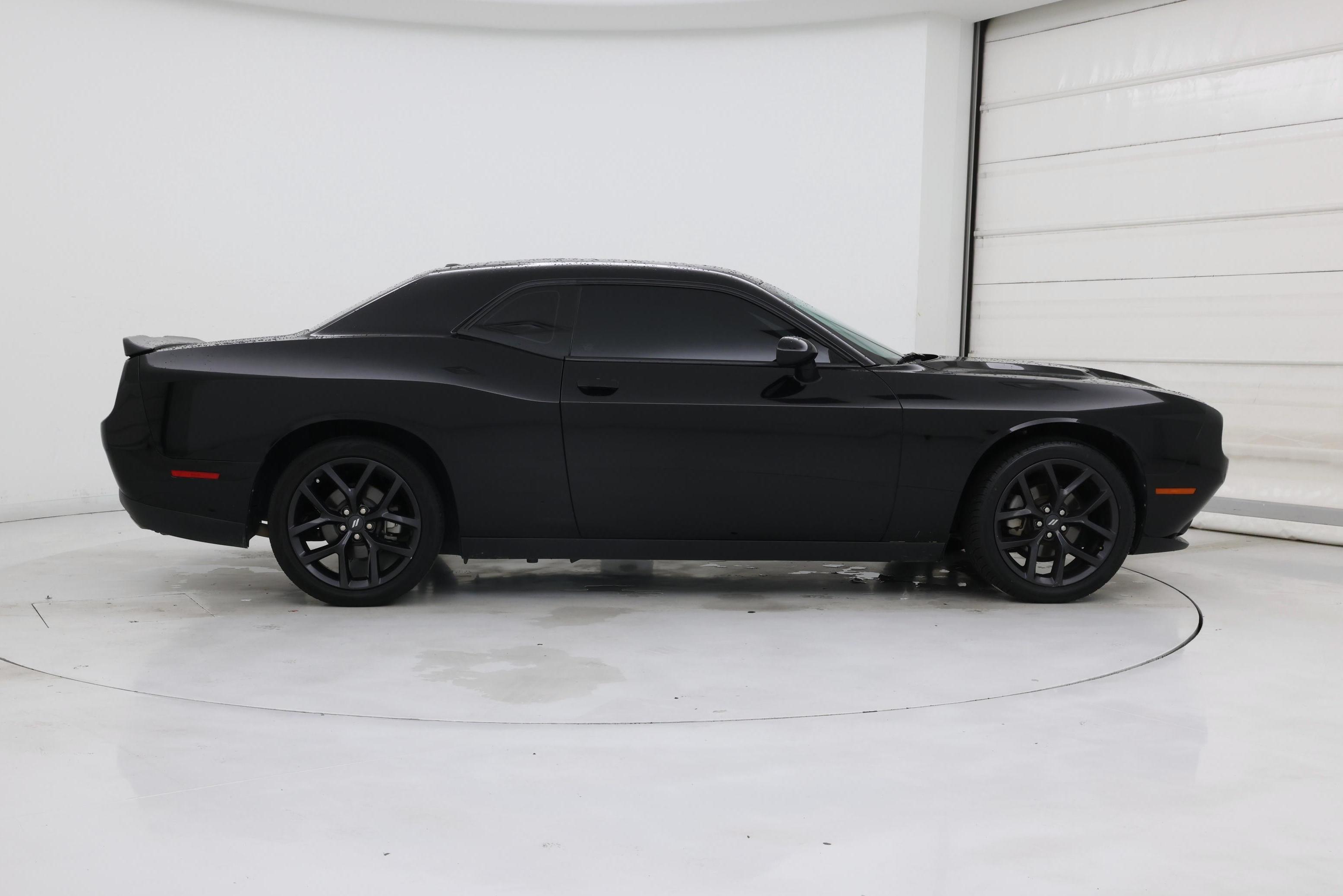 Thumbnail: 2021 Dodge Challenger - 7