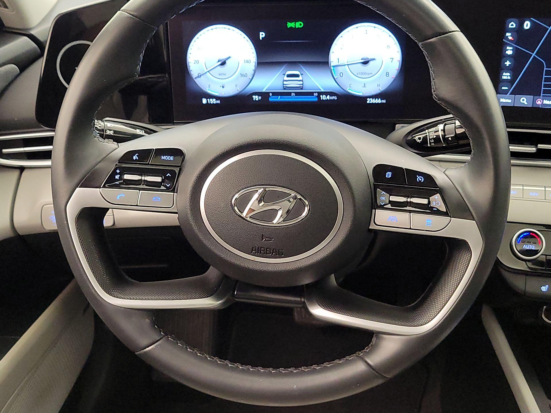 Thumbnail: 2023 Hyundai Elantra - 10