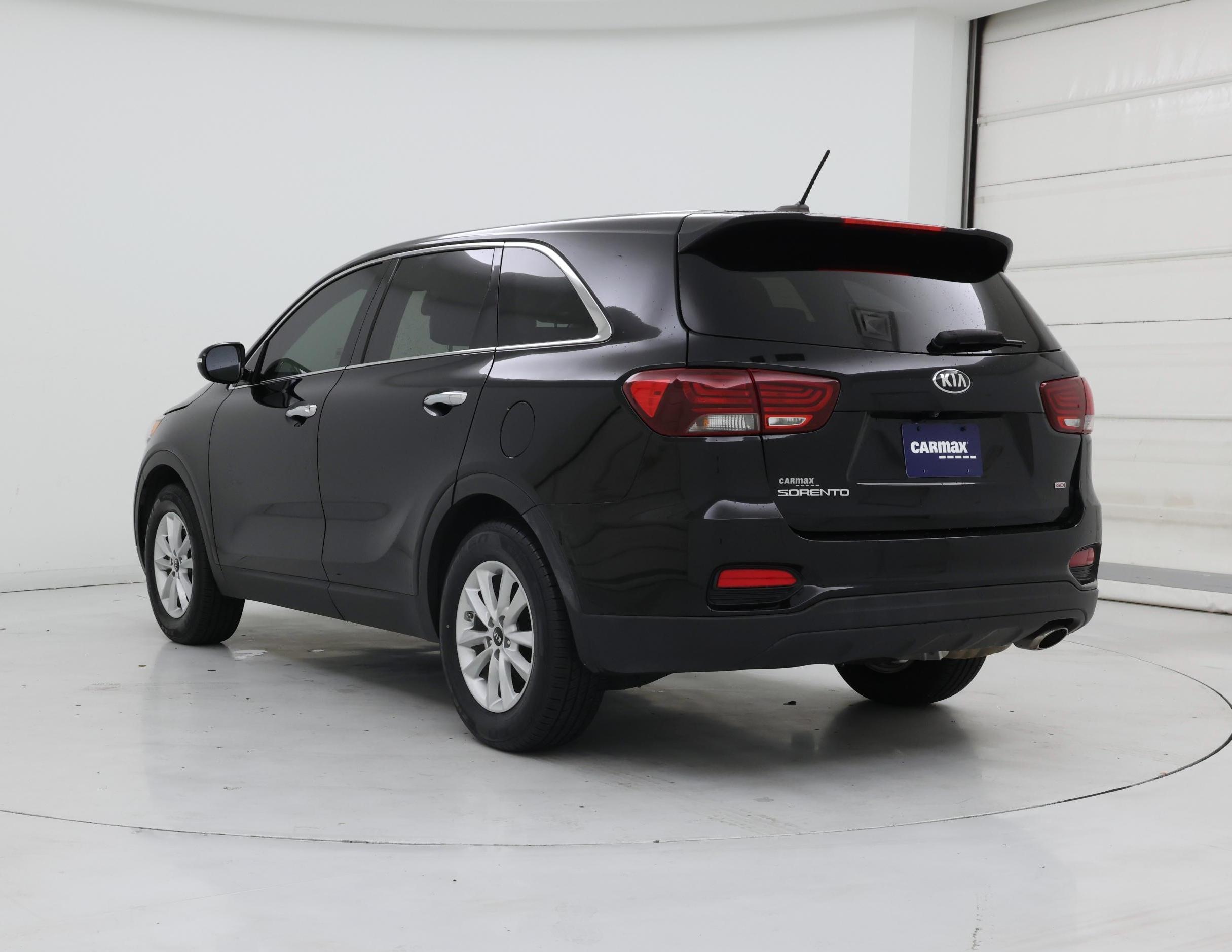 Thumbnail: 2020 Kia Sorento - 2