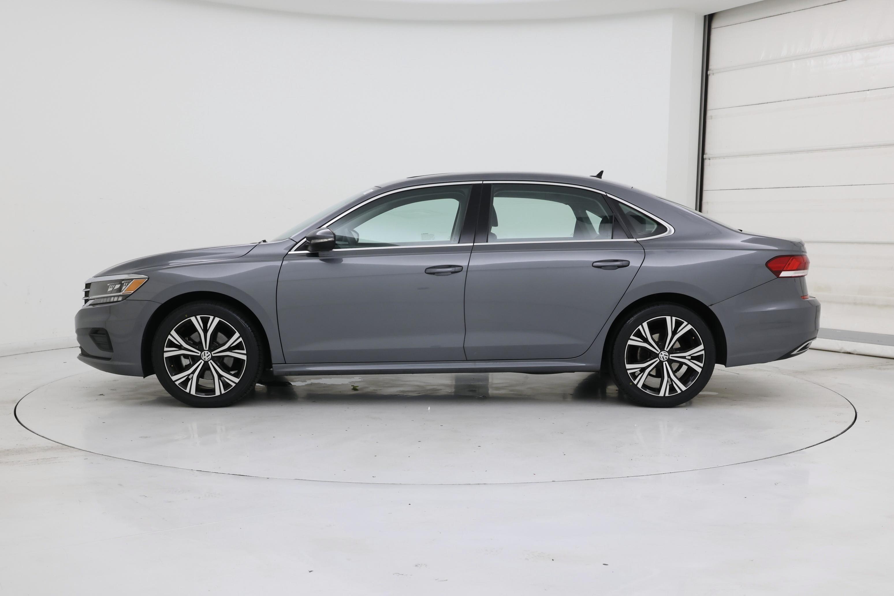 Thumbnail: 2021 Volkswagen Passat - 3