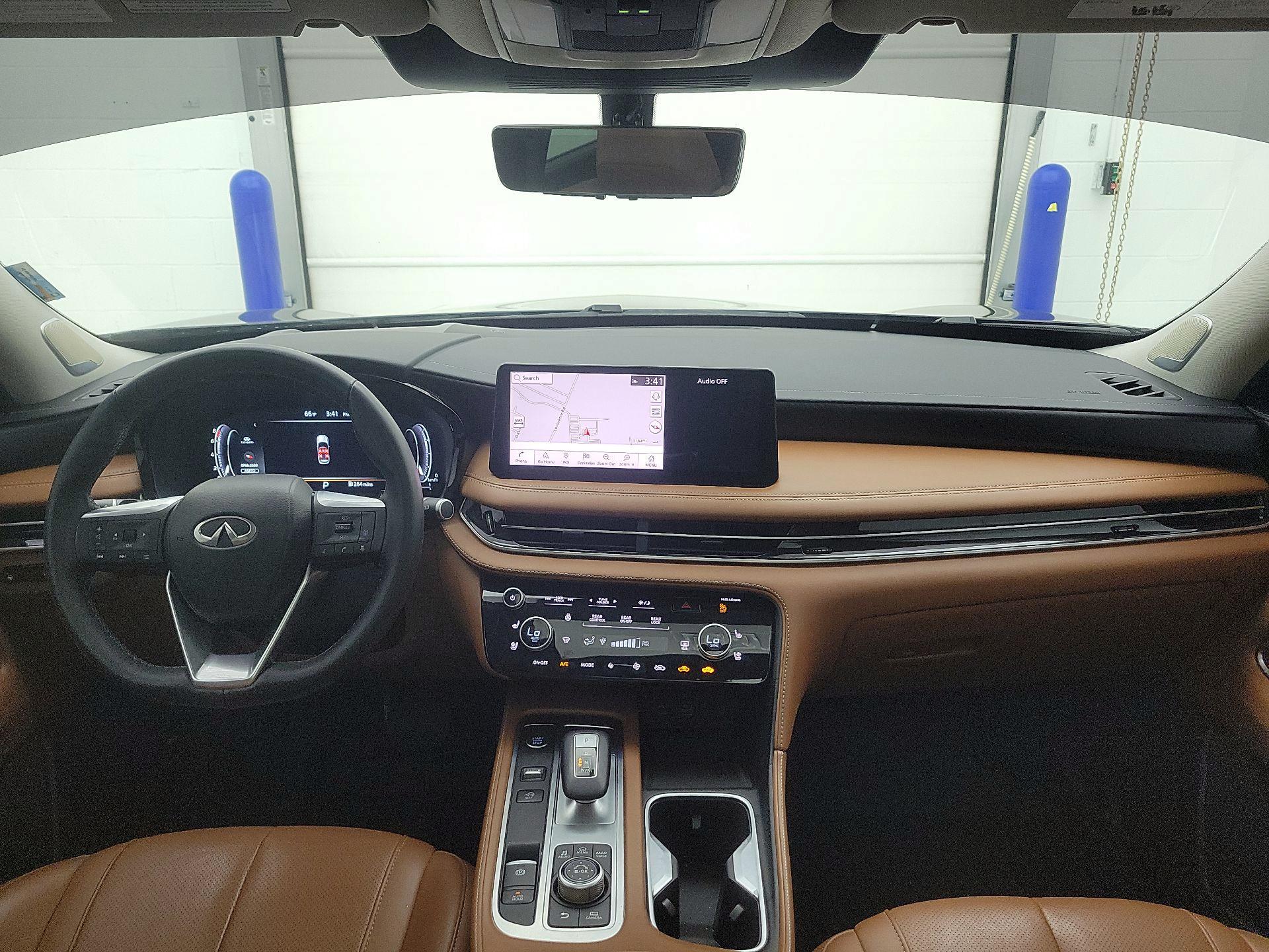 Thumbnail: 2023 INFINITI QX60 - 9