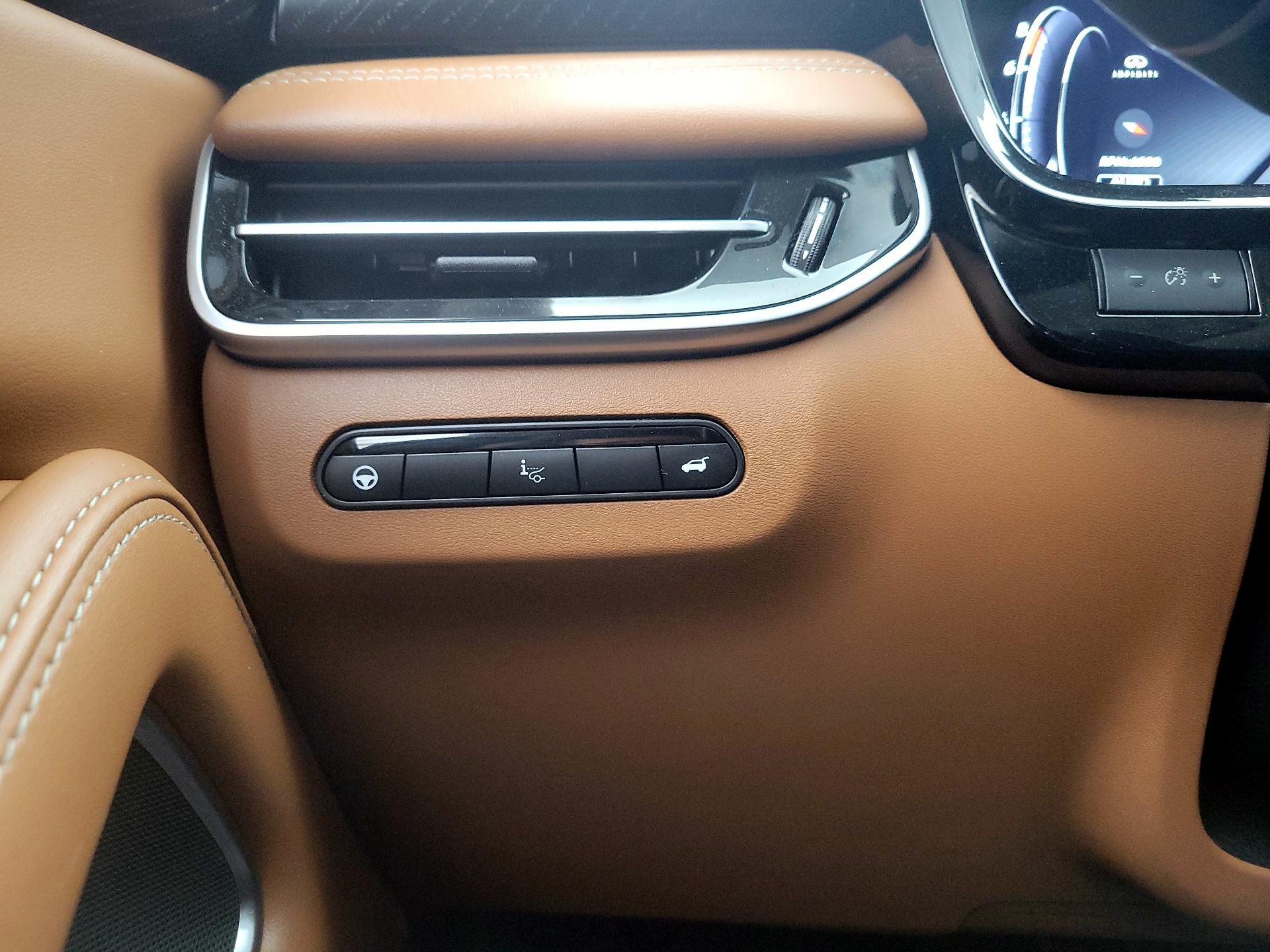 Thumbnail: 2023 INFINITI QX60 - 13