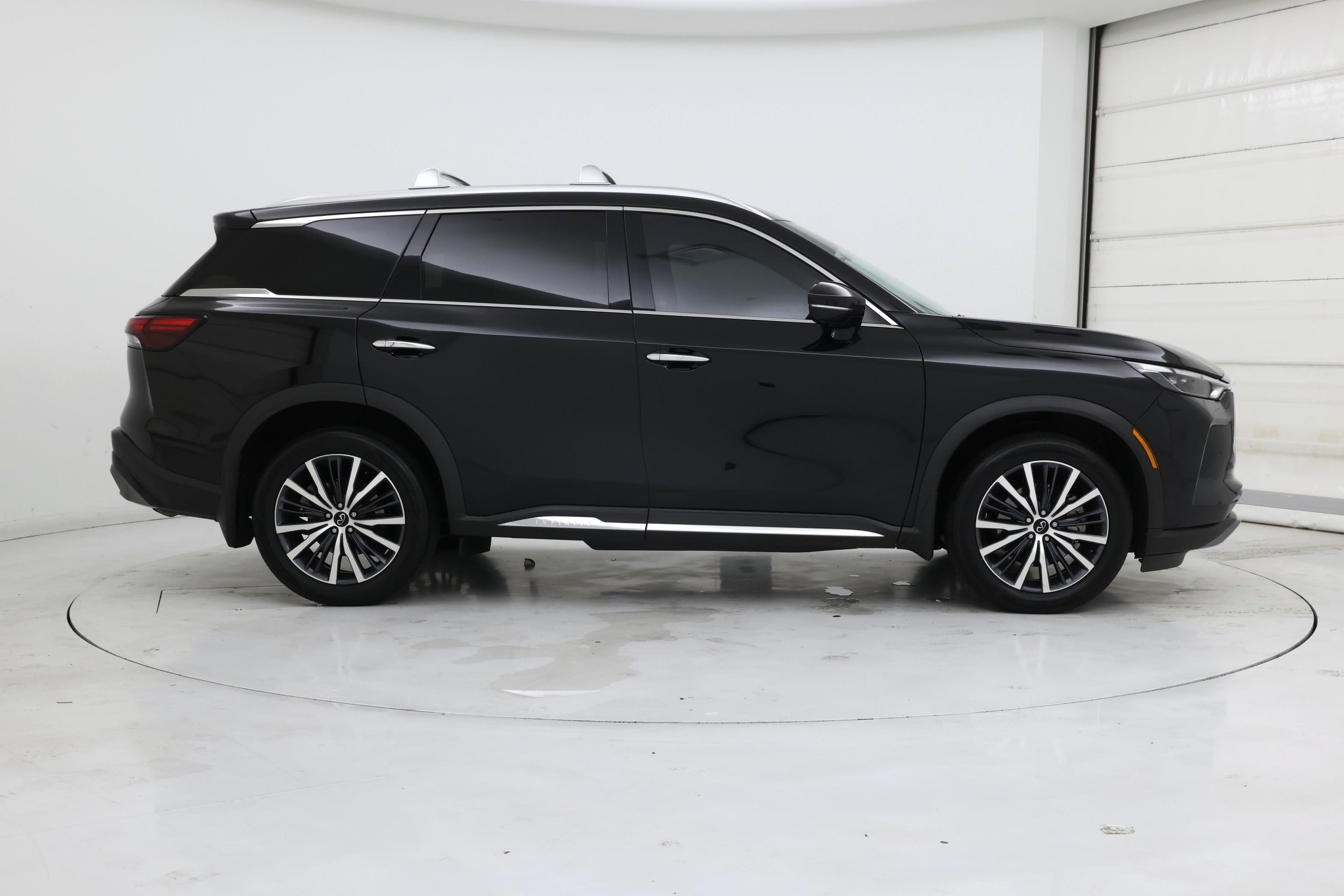 Thumbnail: 2023 INFINITI QX60 - 7