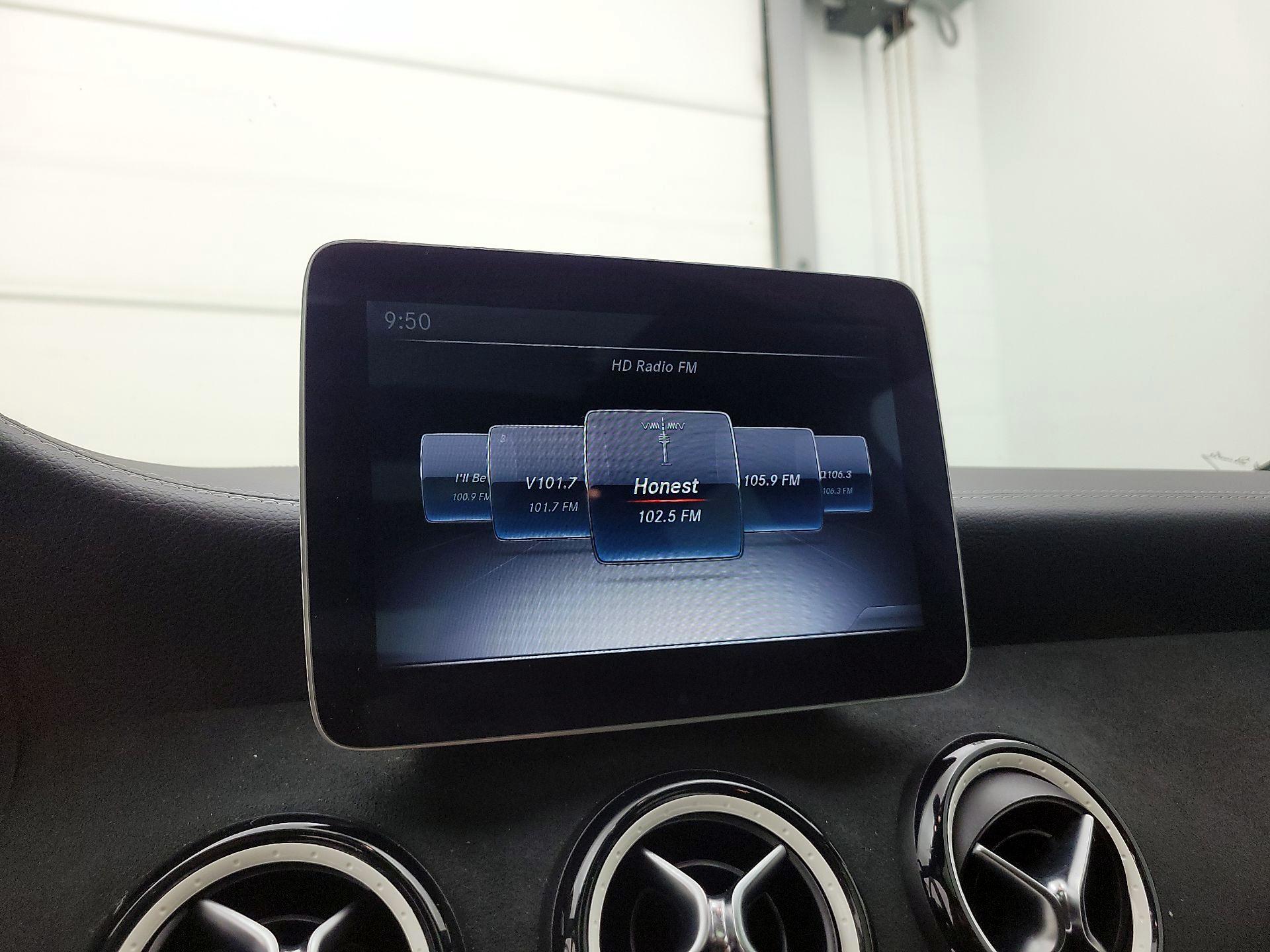 Thumbnail: 2018 Mercedes-Benz GLA - 15