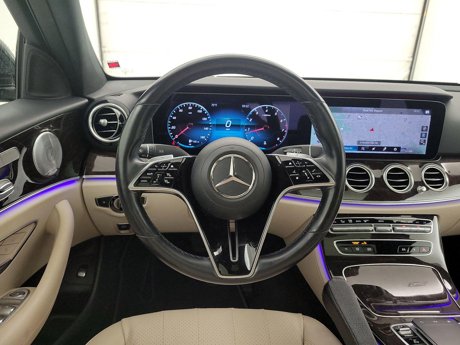 Thumbnail: 2021 Mercedes-Benz E-Class - 10