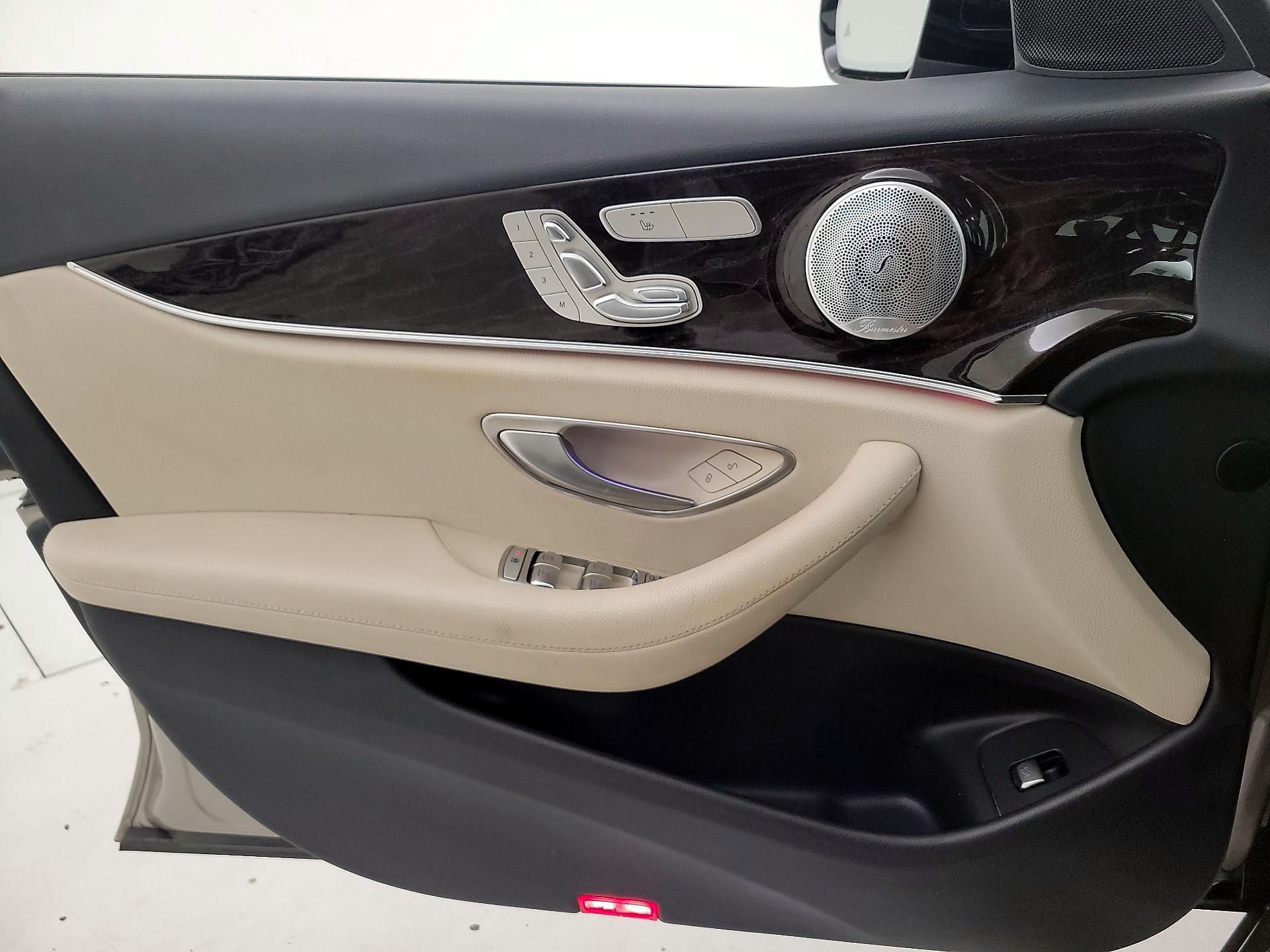 Thumbnail: 2021 Mercedes-Benz E-Class - 12
