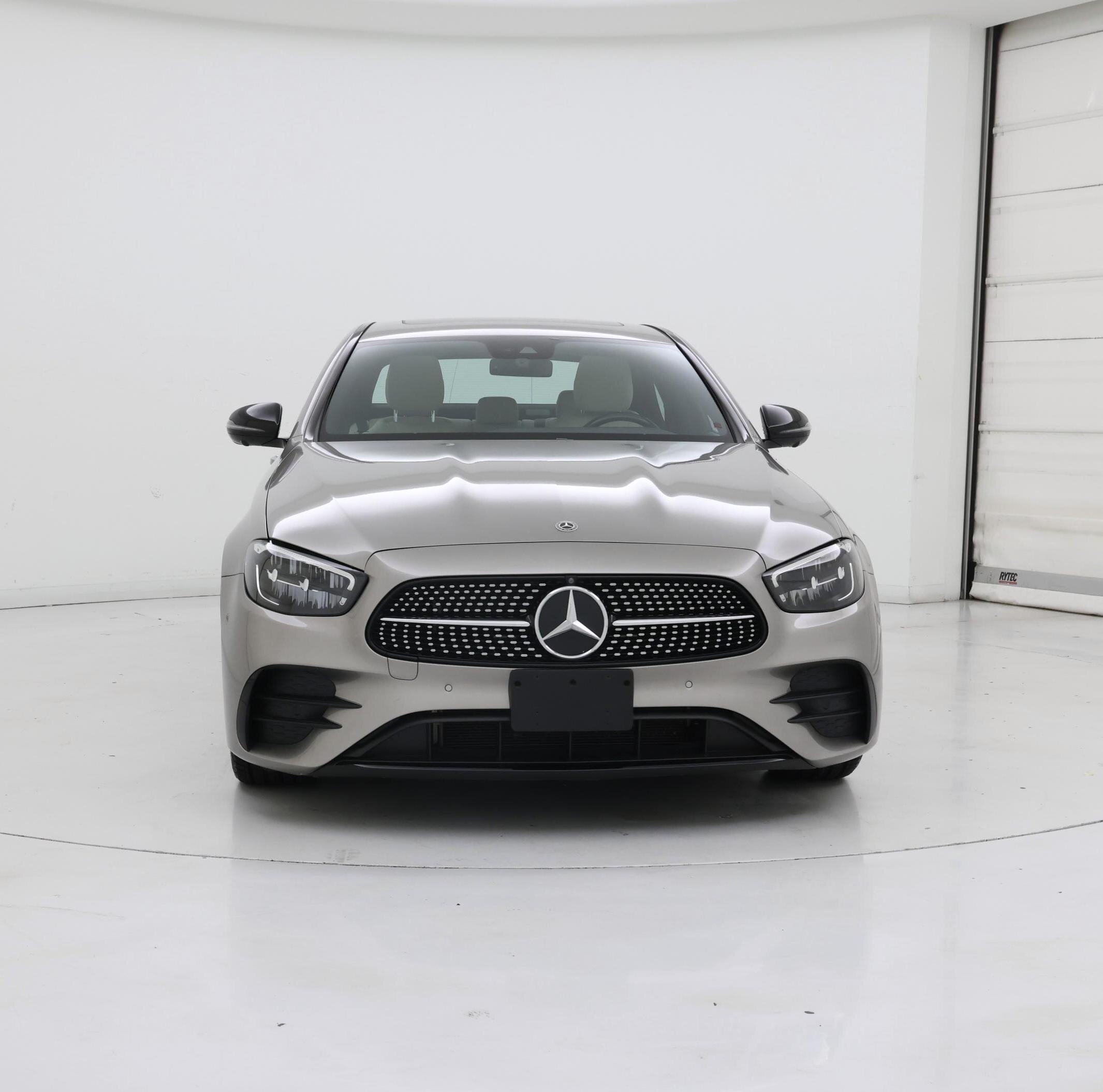 Thumbnail: 2021 Mercedes-Benz E-Class - 5