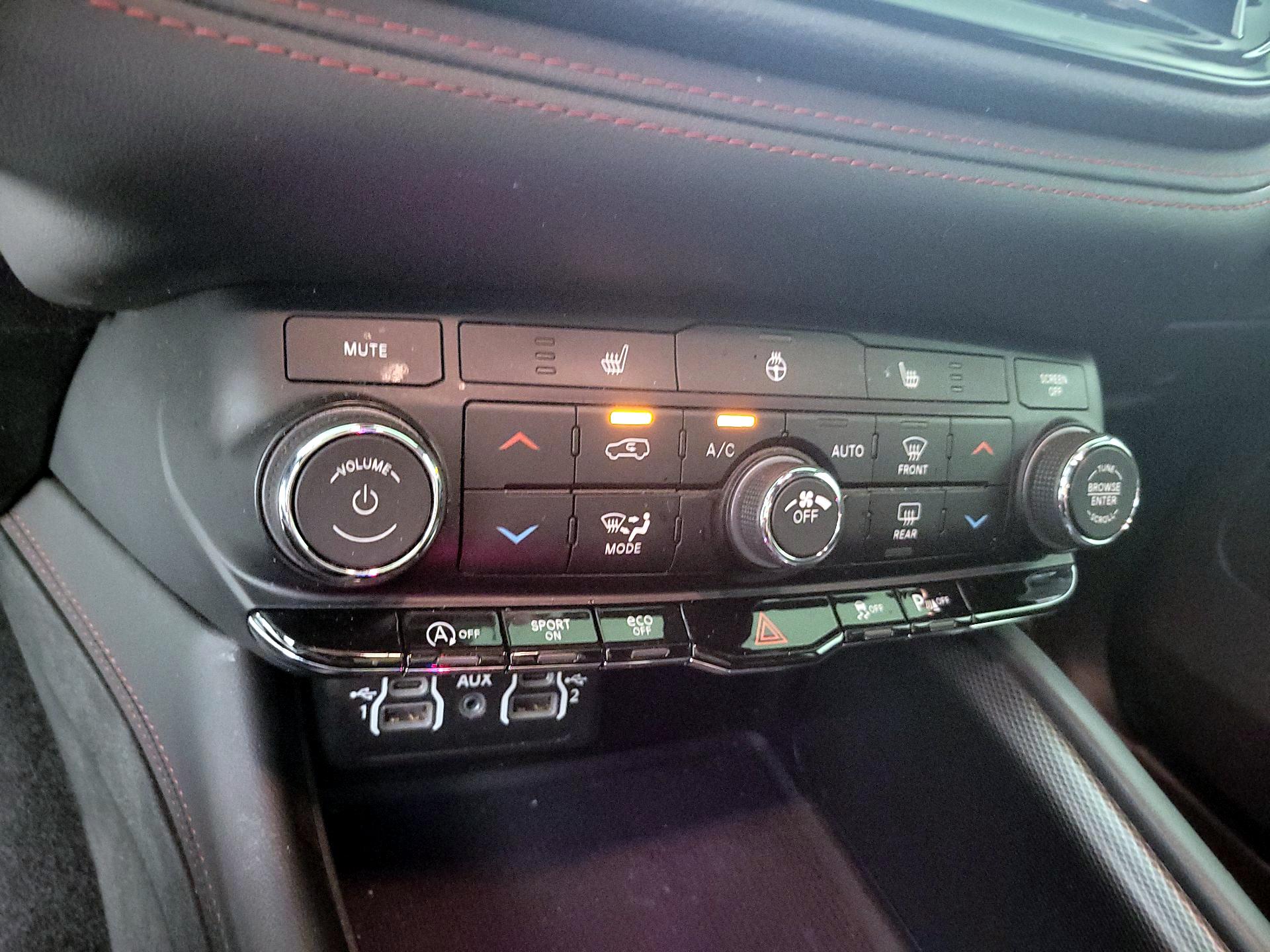 Thumbnail: 2024 Dodge Durango - 16