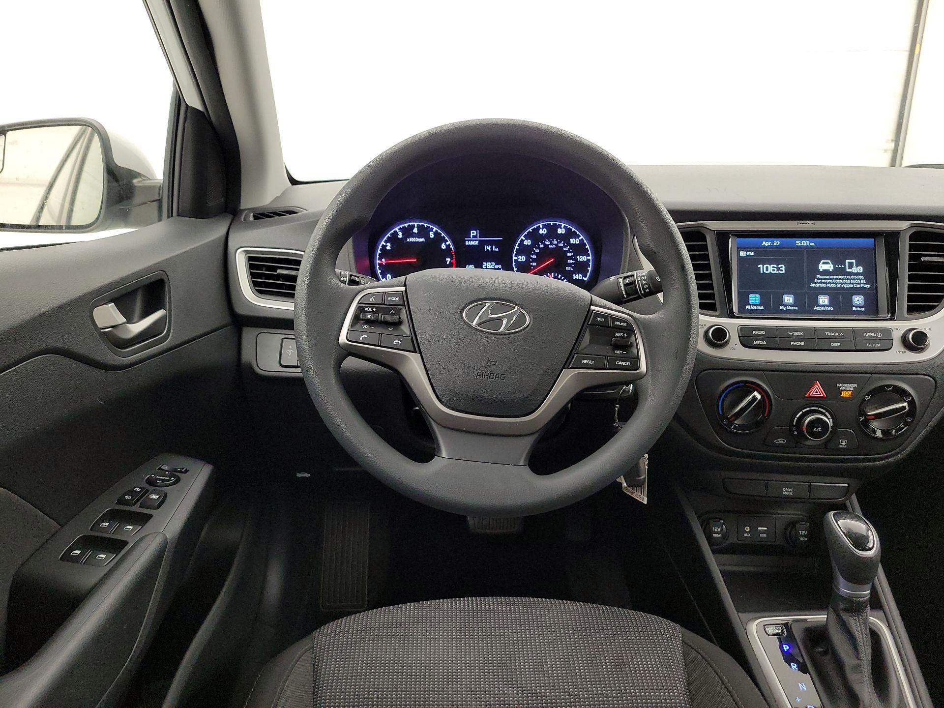 Thumbnail: 2021 Hyundai Accent - 10