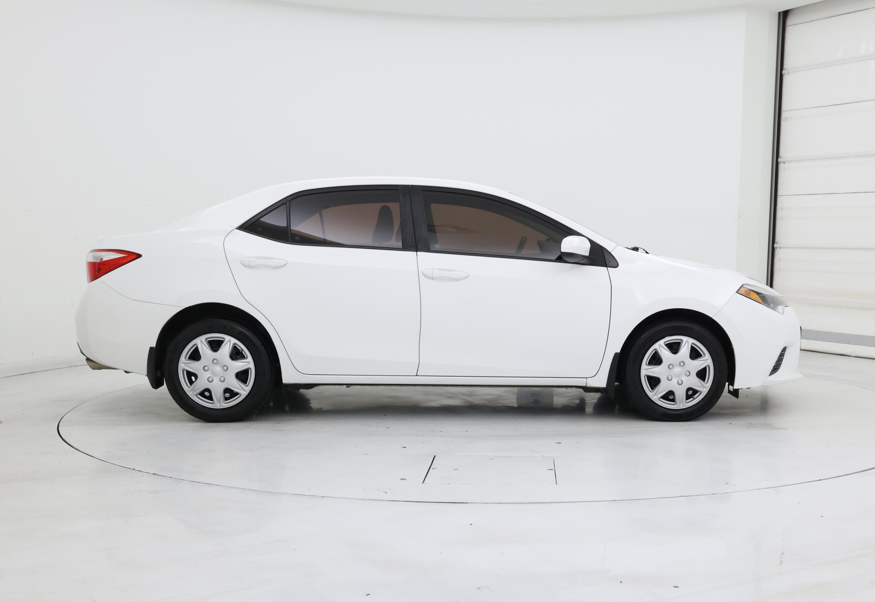Thumbnail: 2016 Toyota Corolla - 7