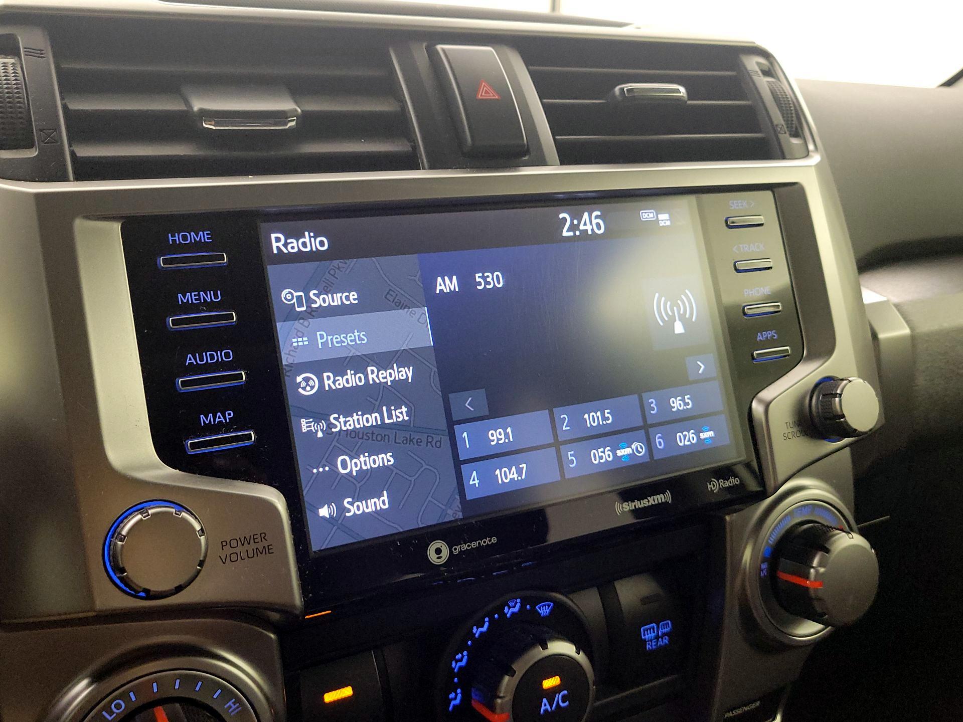 Thumbnail: 2022 Toyota 4Runner - 16