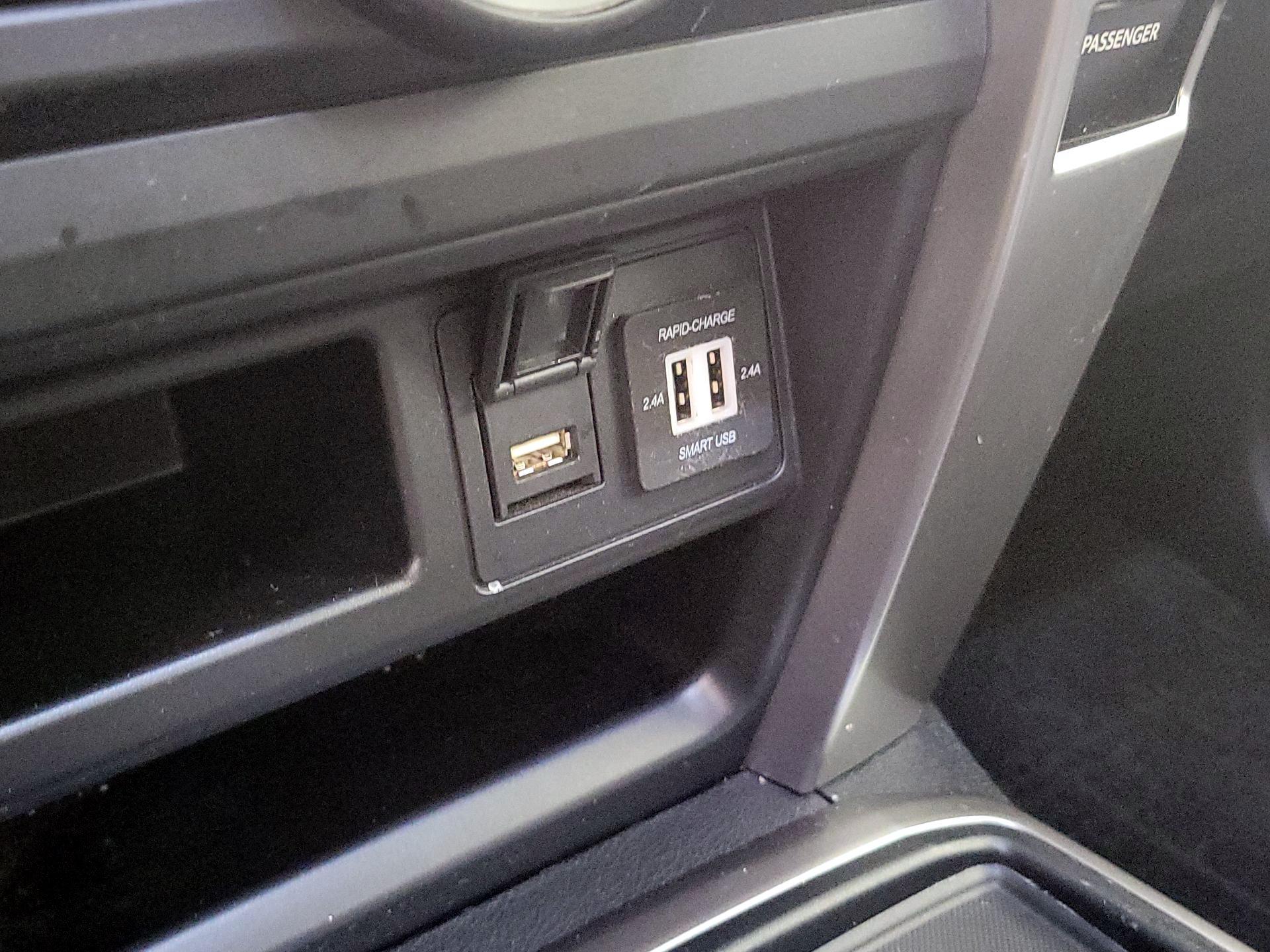 Thumbnail: 2022 Toyota 4Runner - 19