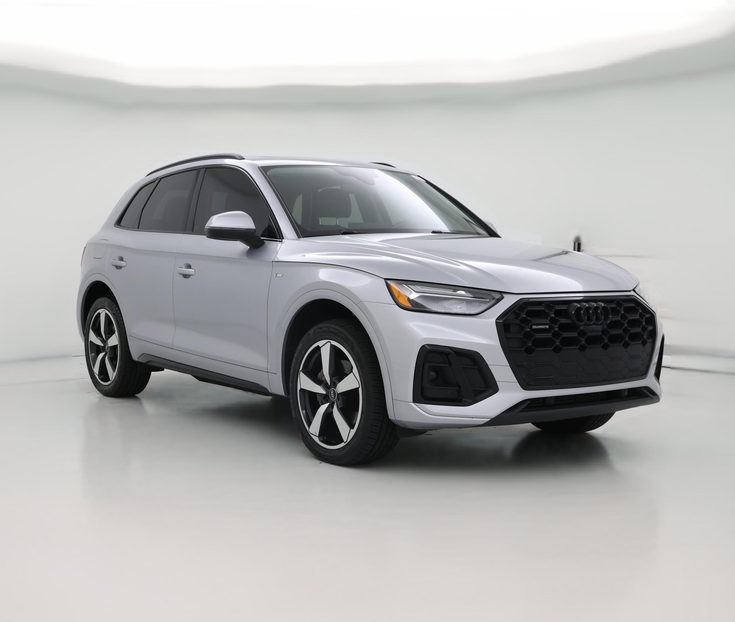 Thumbnail: 2022 Audi Q5 - 1