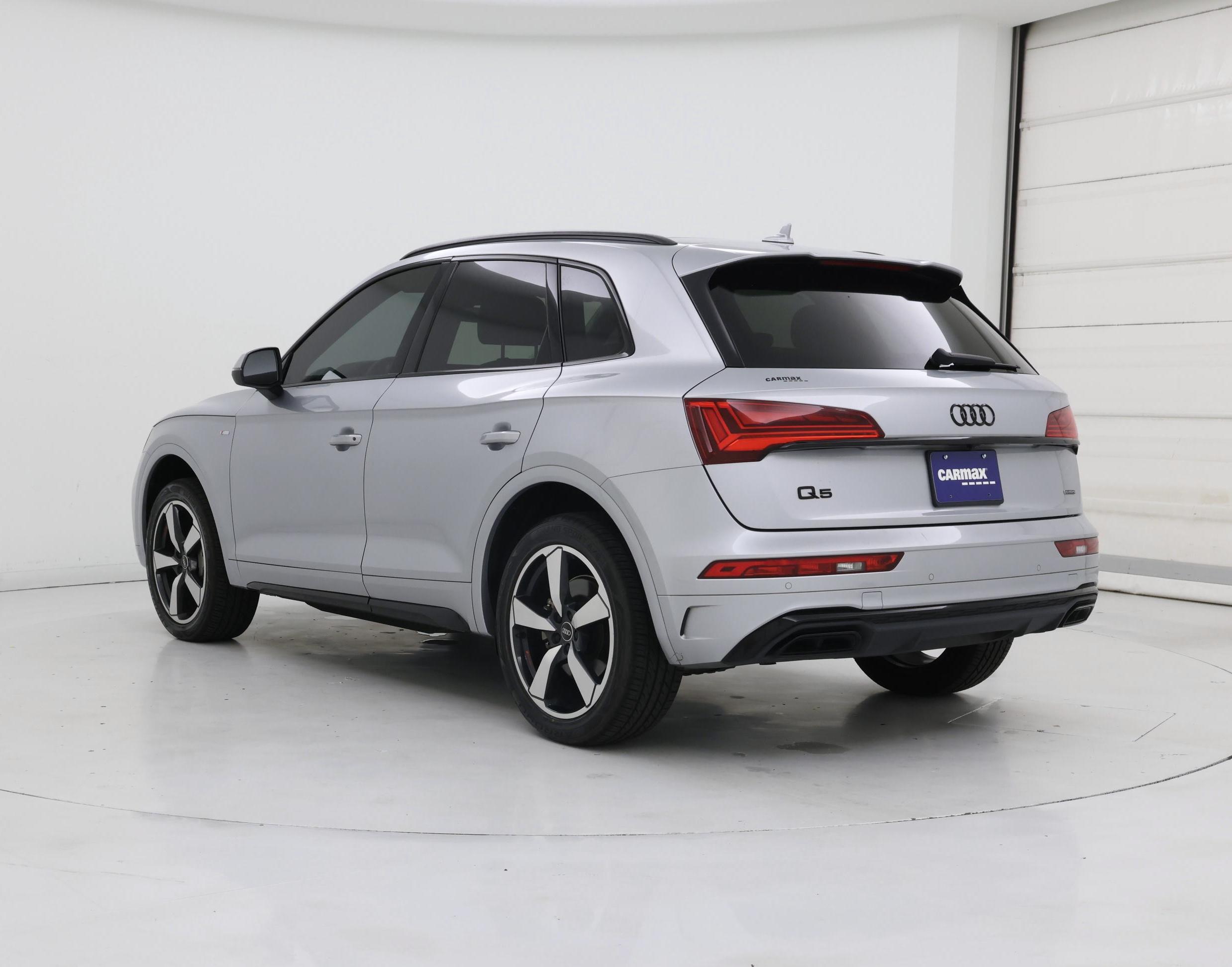 Thumbnail: 2022 Audi Q5 - 2