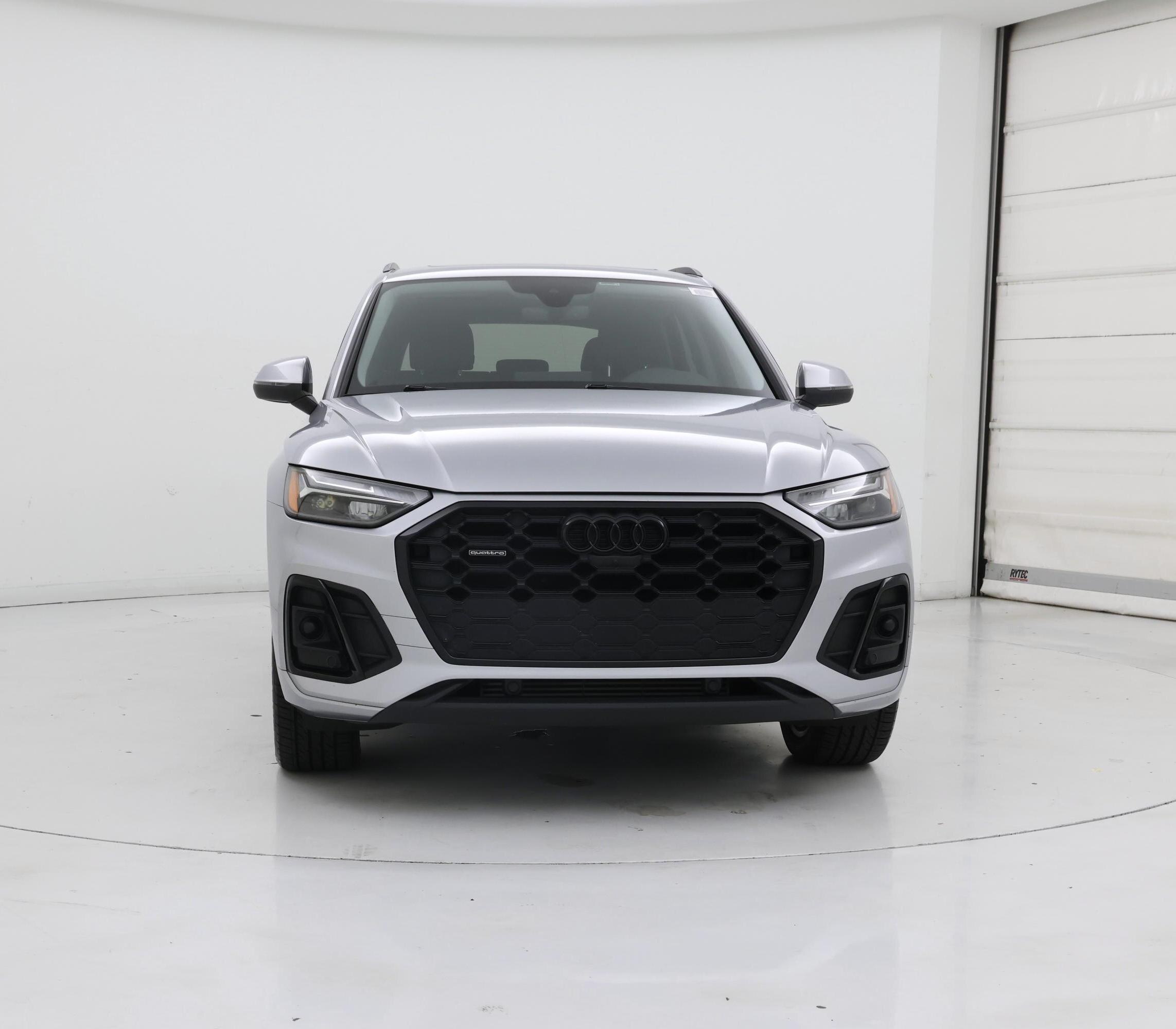 Thumbnail: 2022 Audi Q5 - 5