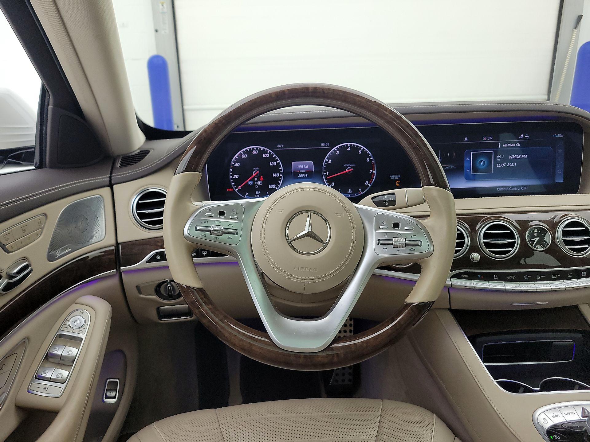 Thumbnail: 2019 Mercedes-Benz S-Class - 10