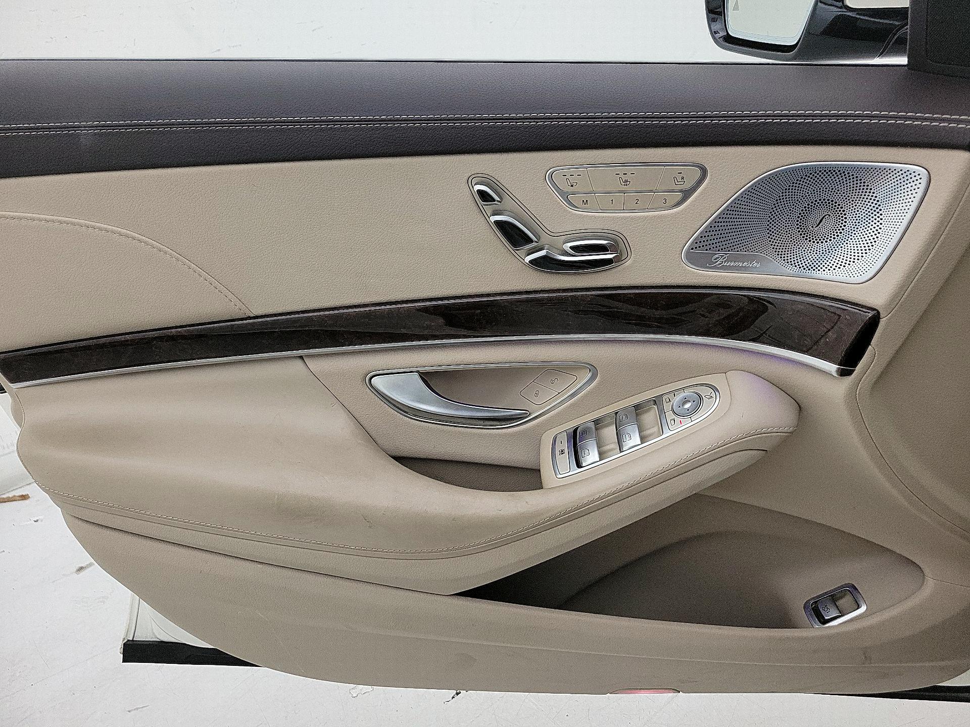 Thumbnail: 2019 Mercedes-Benz S-Class - 12