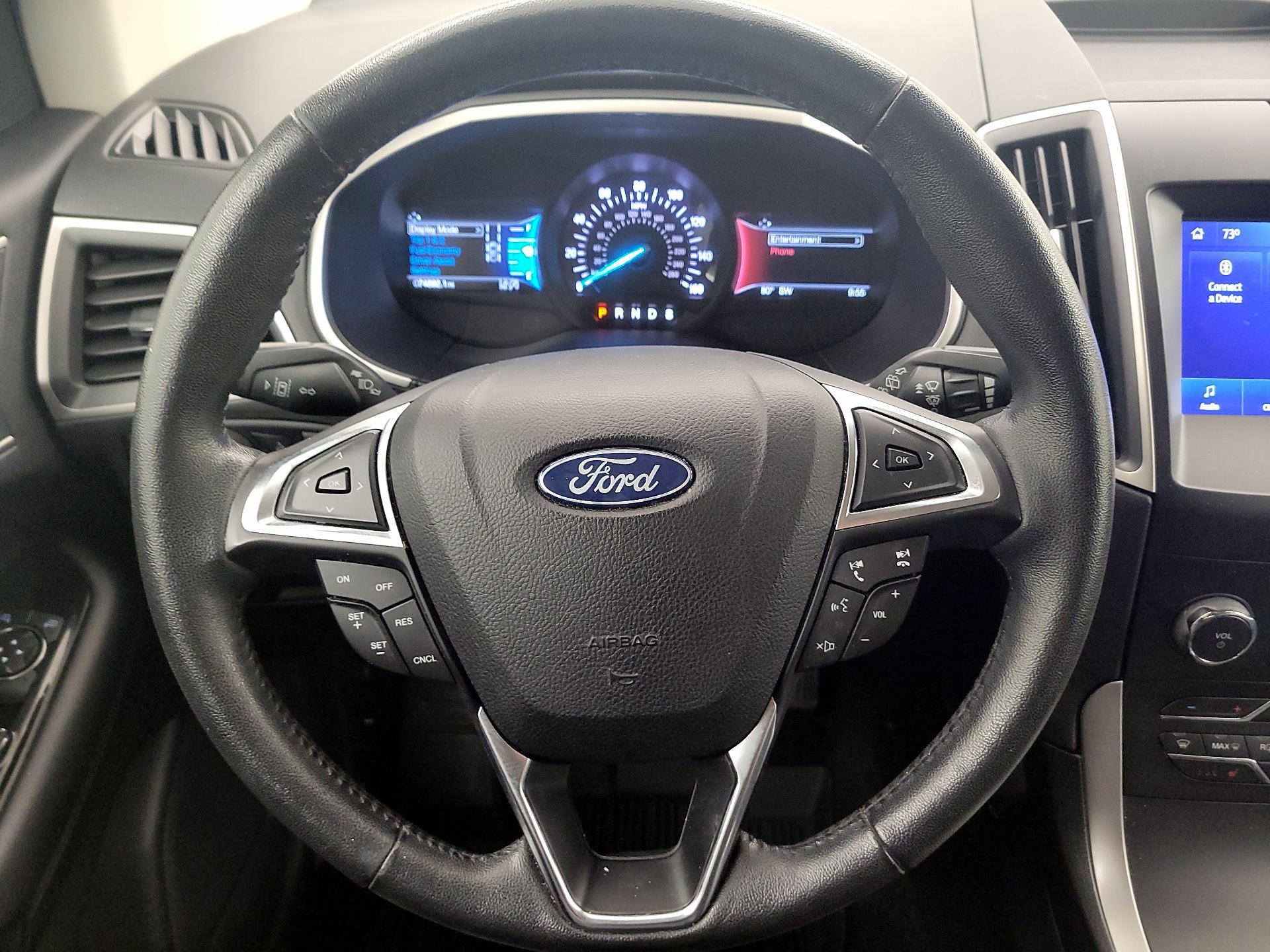 Thumbnail: 2020 Ford Edge - 10