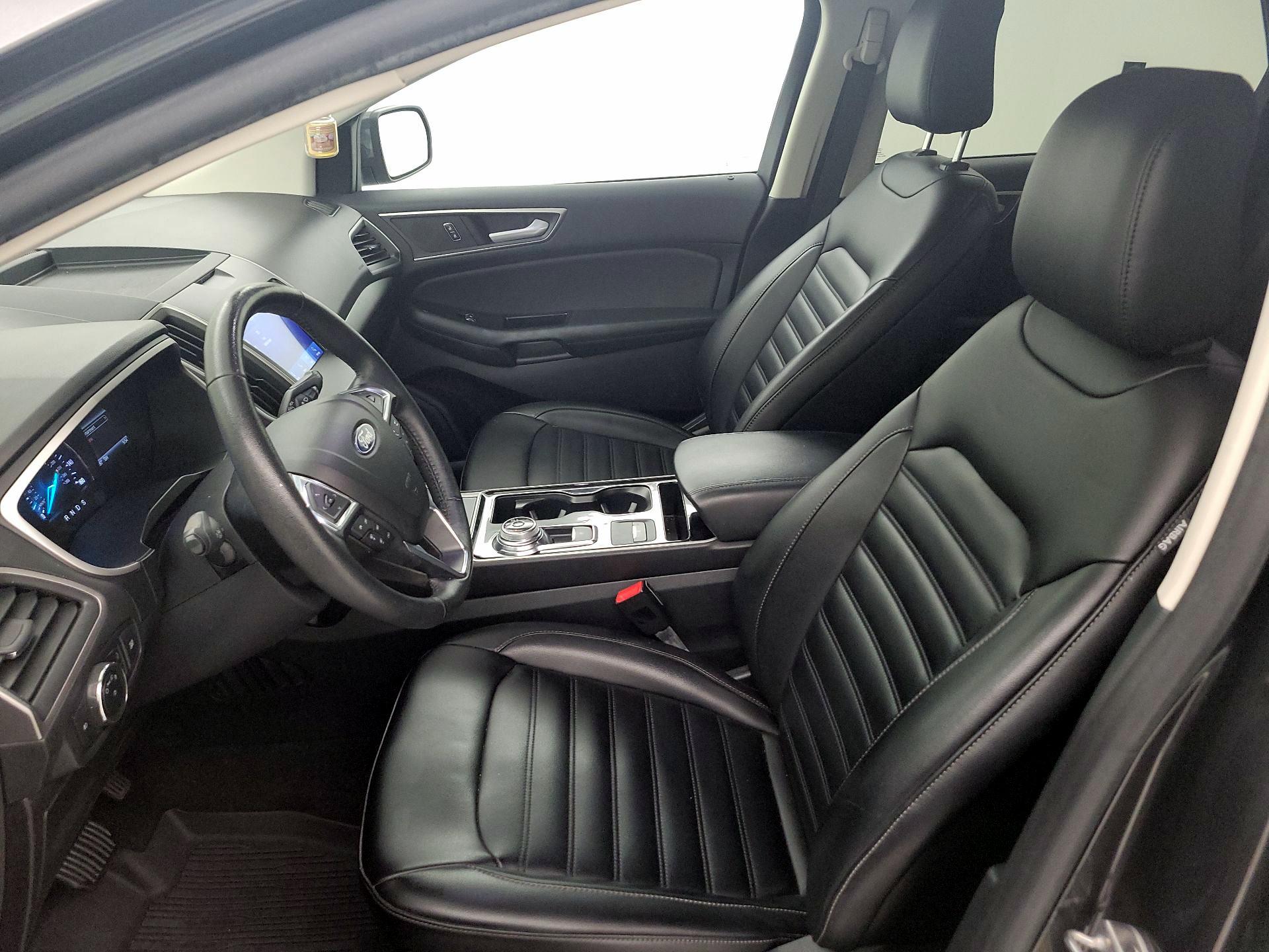 Thumbnail: 2020 Ford Edge - 11