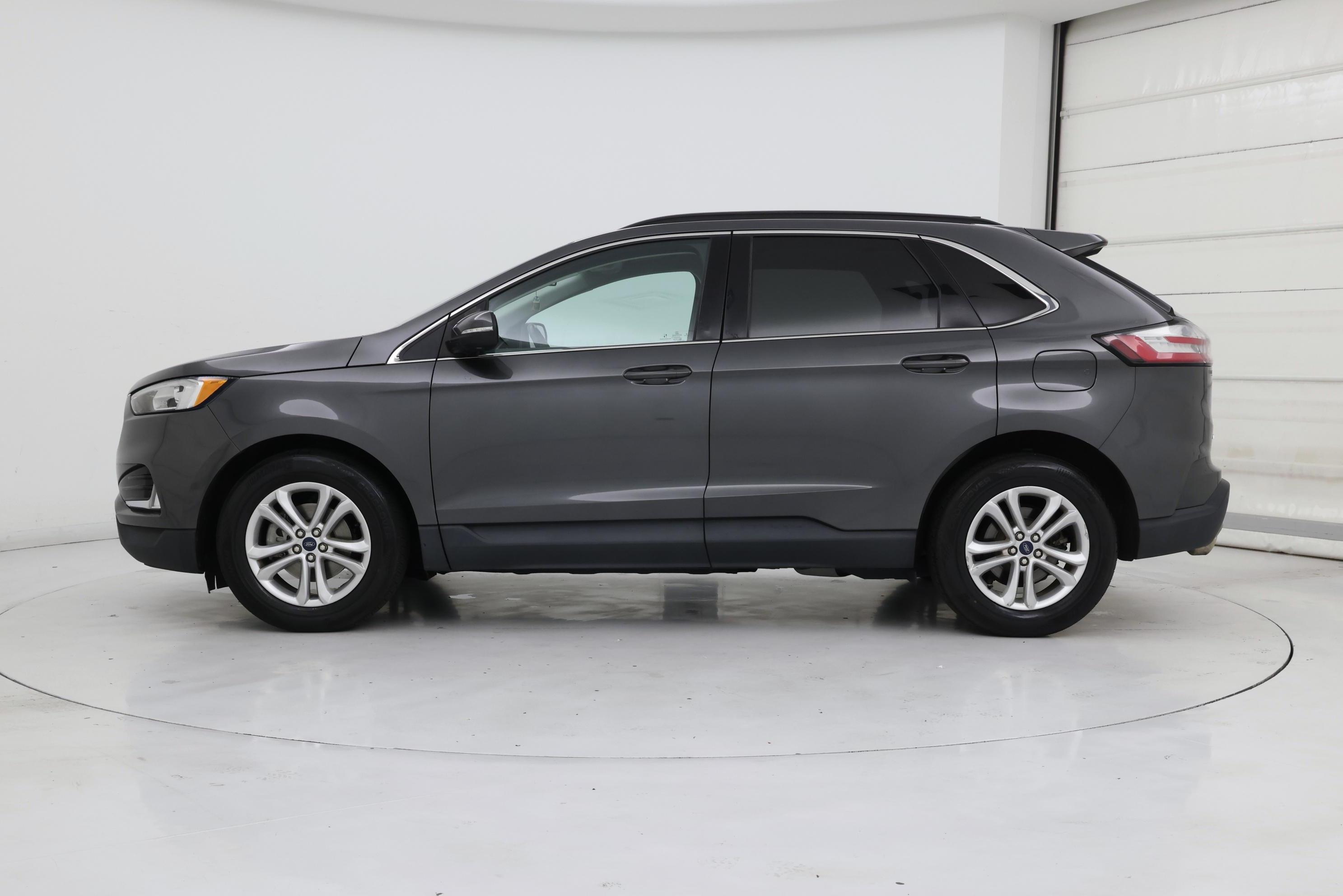 Thumbnail: 2020 Ford Edge - 3