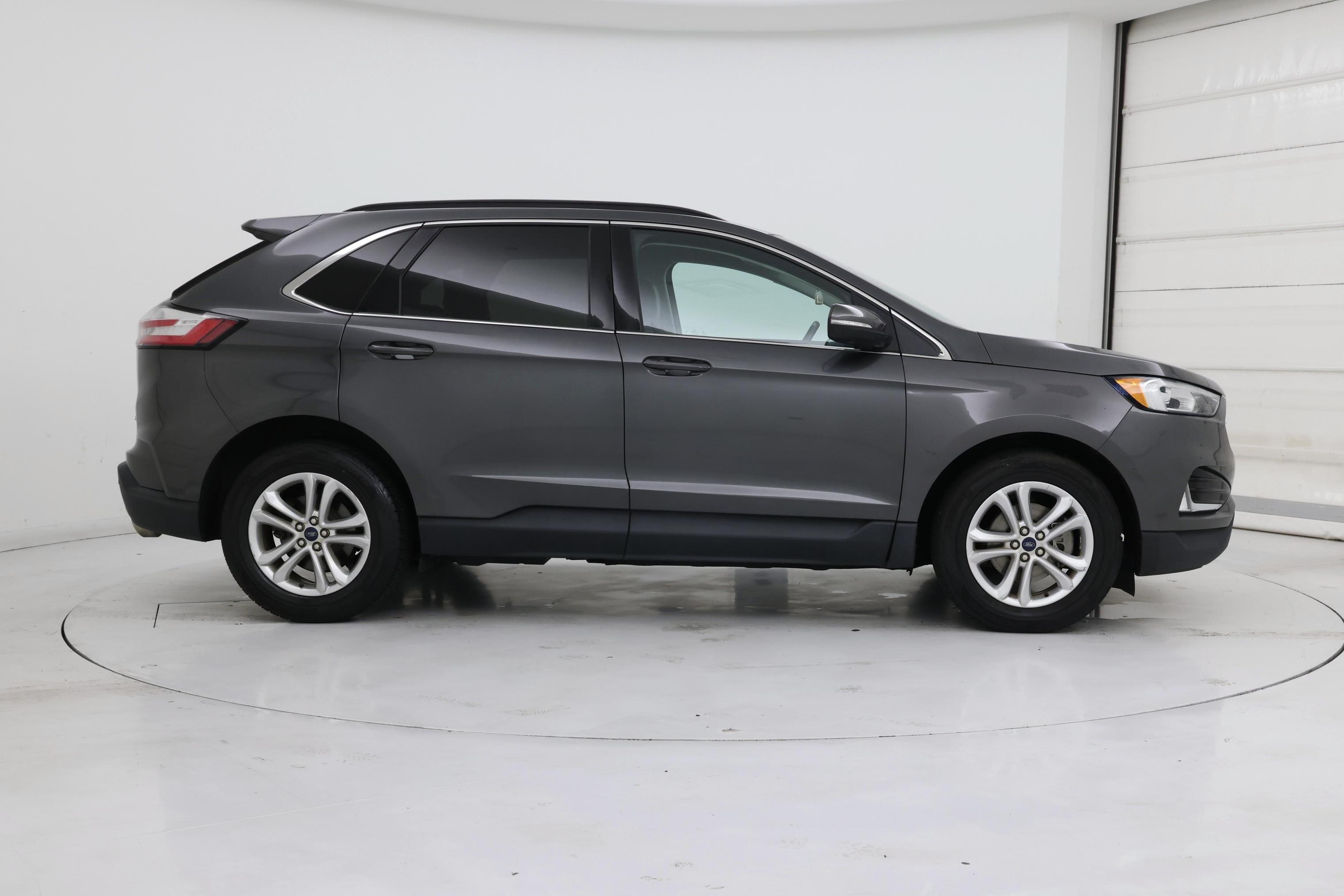 Thumbnail: 2020 Ford Edge - 7