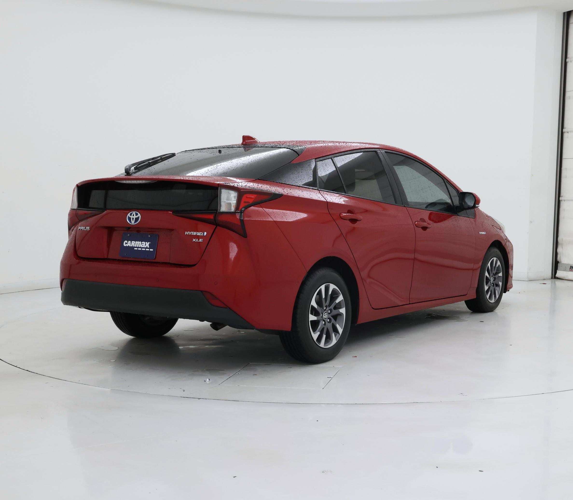 Thumbnail: 2021 Toyota Prius - 8