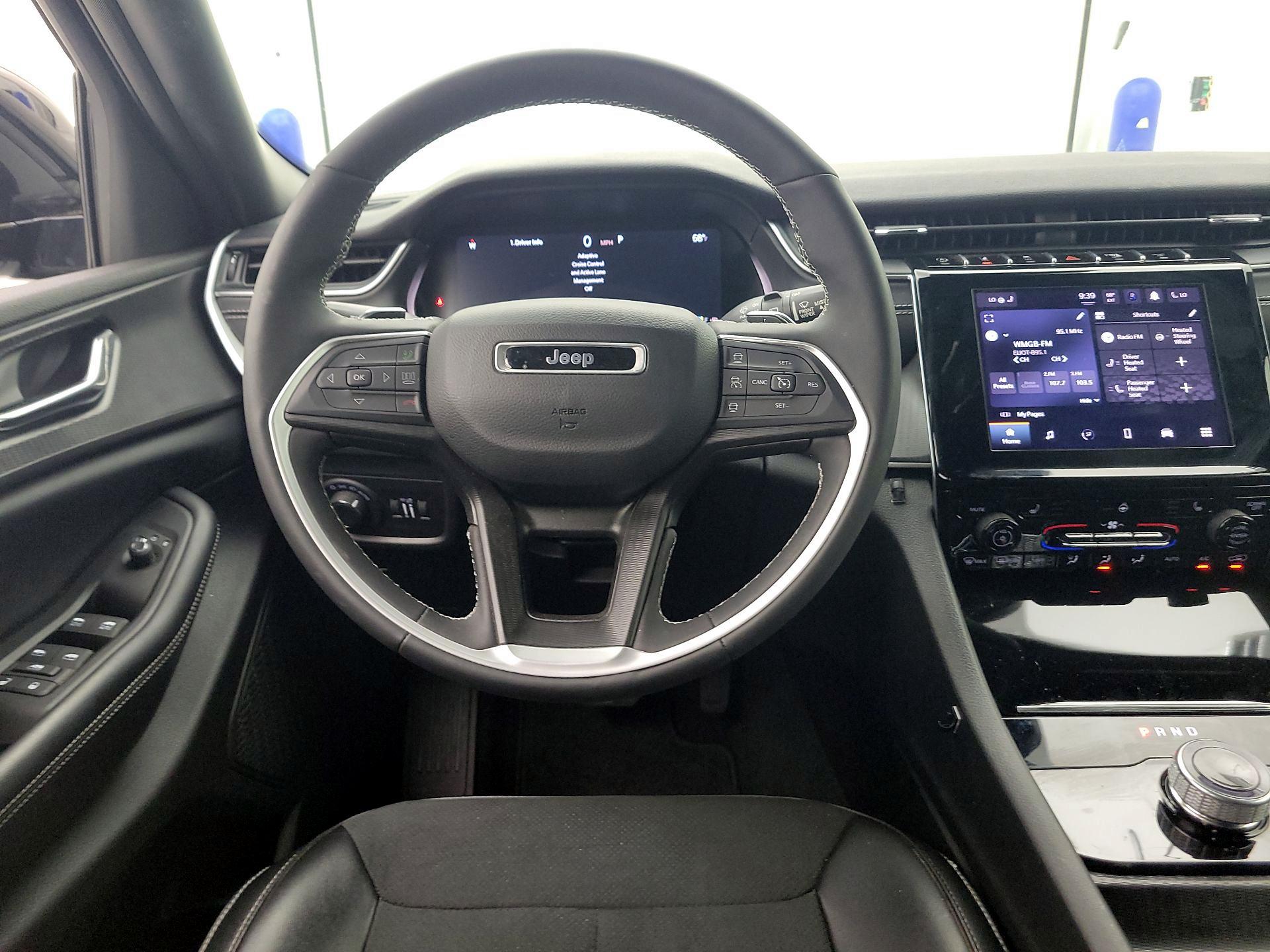 Thumbnail: 2024 Jeep Grand Cherokee - 10