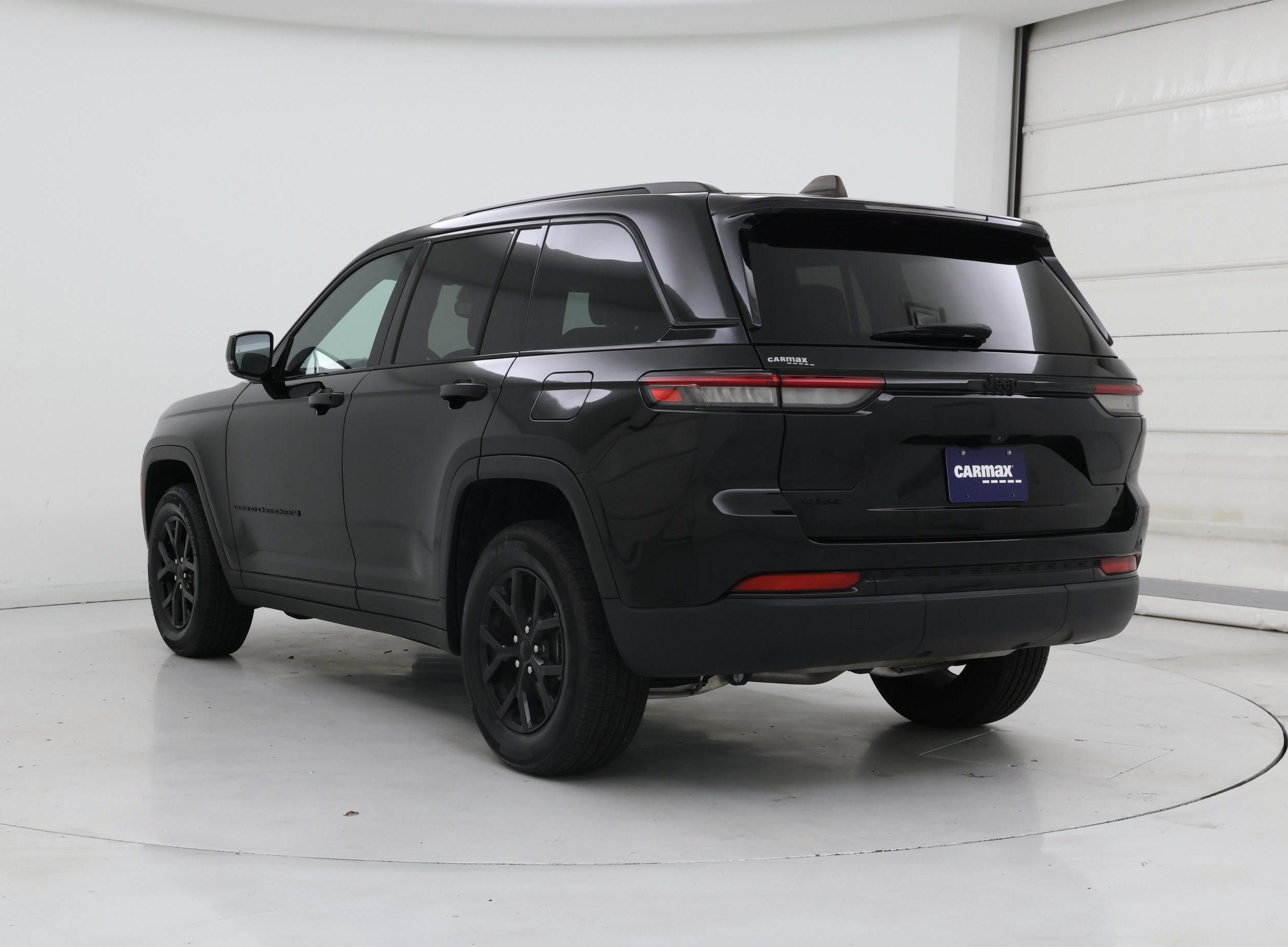 Thumbnail: 2024 Jeep Grand Cherokee - 2