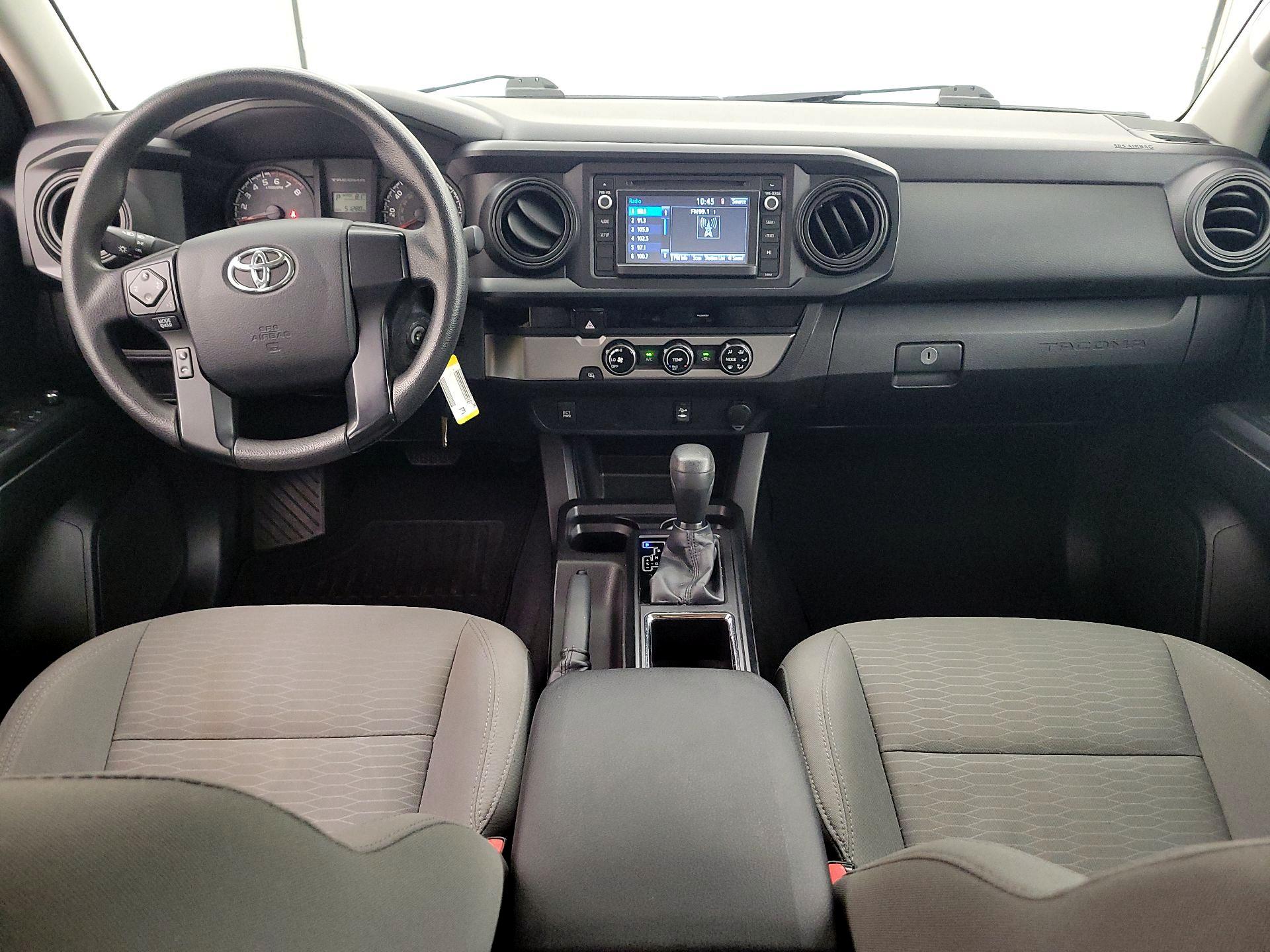 Thumbnail: 2016 Toyota Tacoma - 9