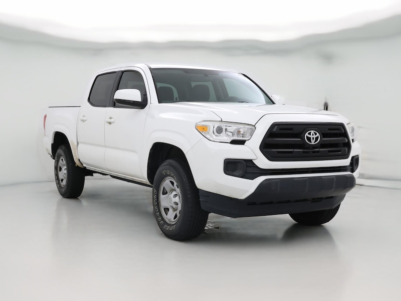 2017 Toyota Tacoma SR