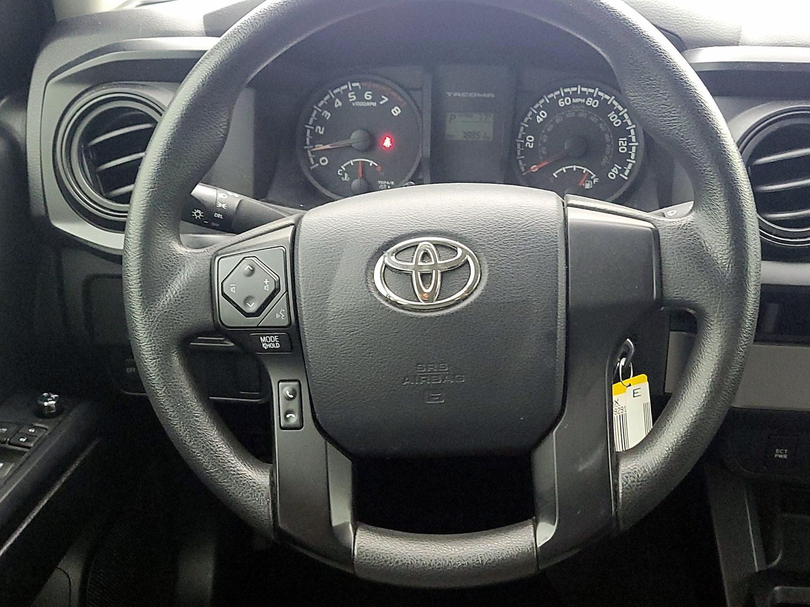 2017 Toyota Tacoma SR - Photo 11