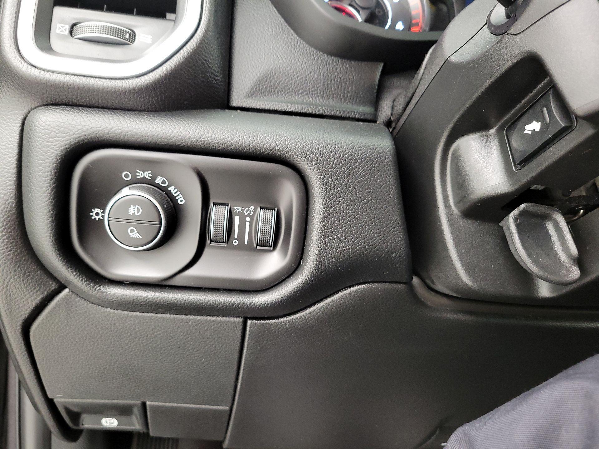 Thumbnail: 2019 RAM 3500 - 13