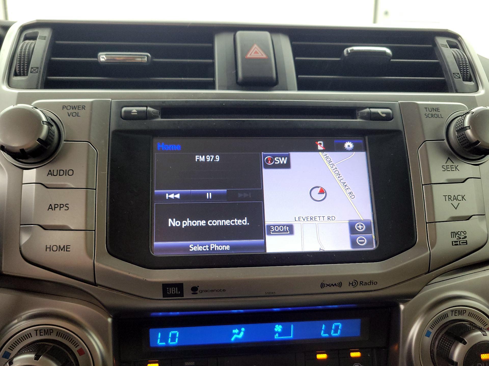 Thumbnail: 2016 Toyota 4Runner - 16