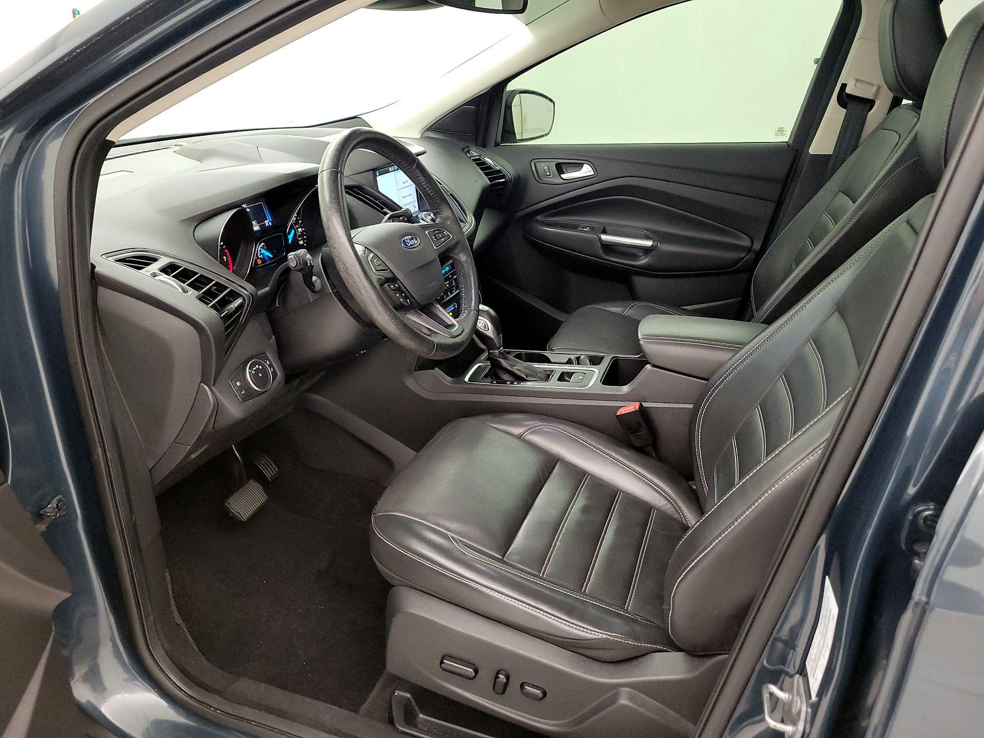 Thumbnail: 2019 Ford Escape - 11